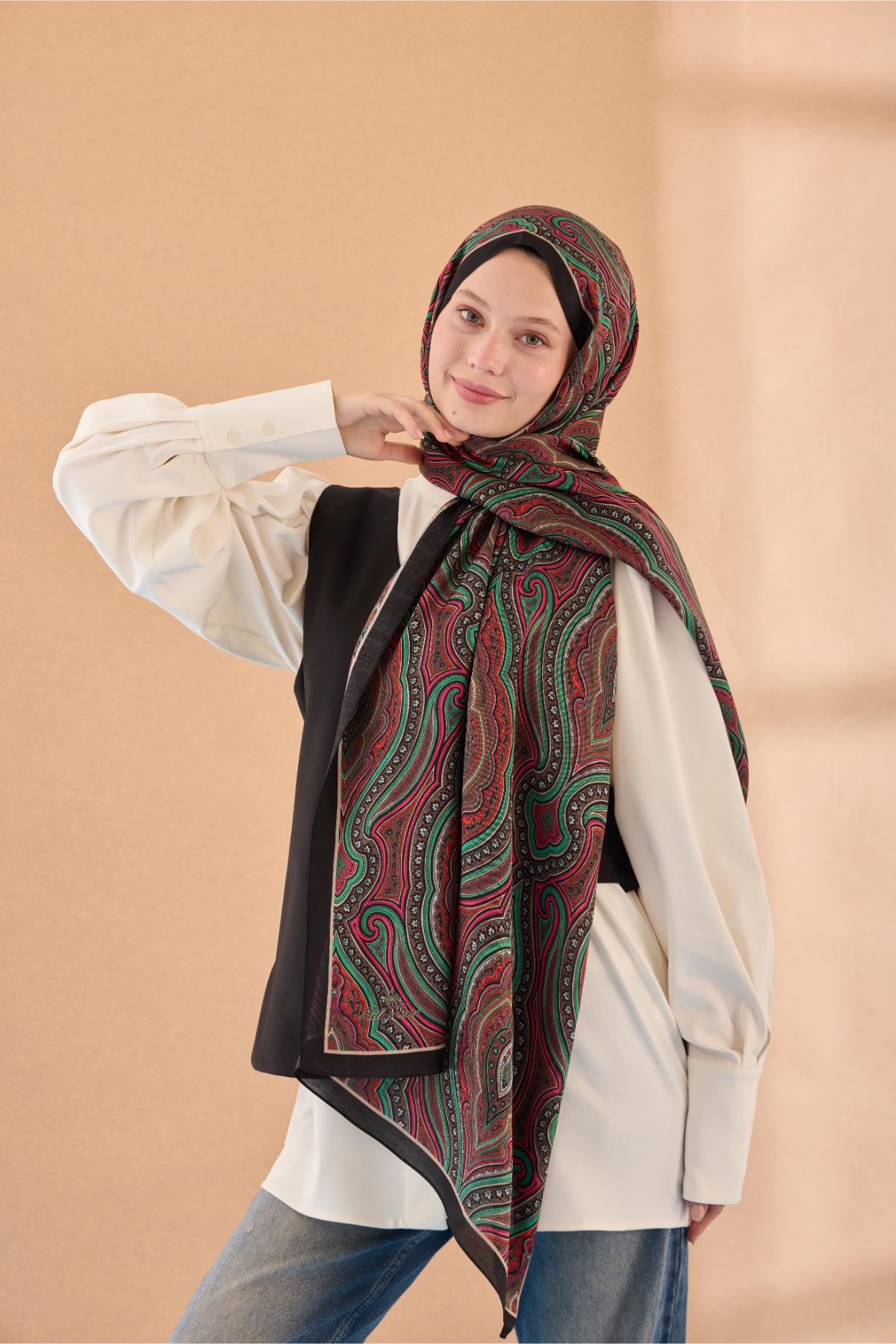 ORGANİK ETNİK DESEN ŞAL - SİYAH-YEŞİL