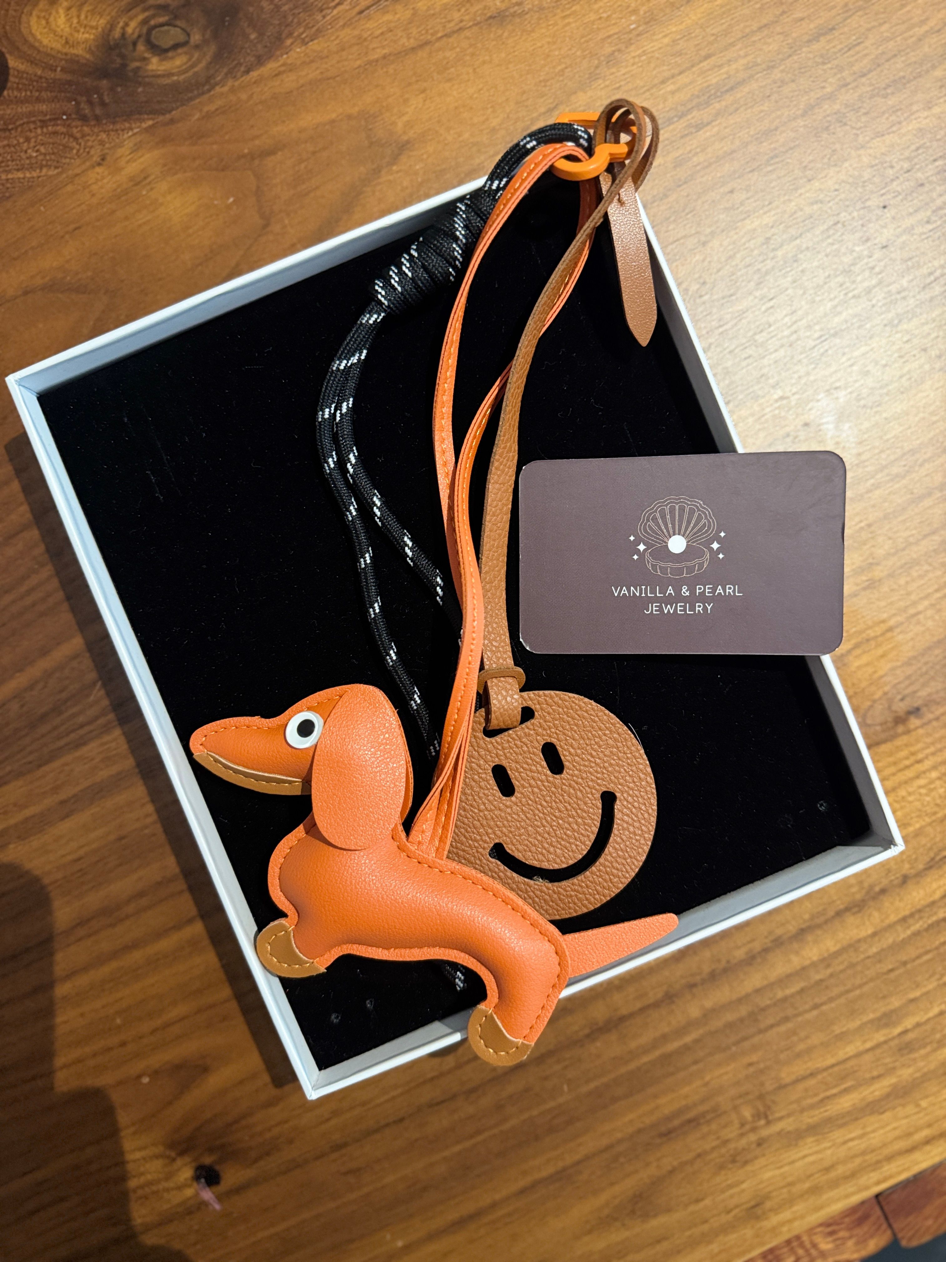 Smile ve Köpek Detaylı Çanta Charm Seti