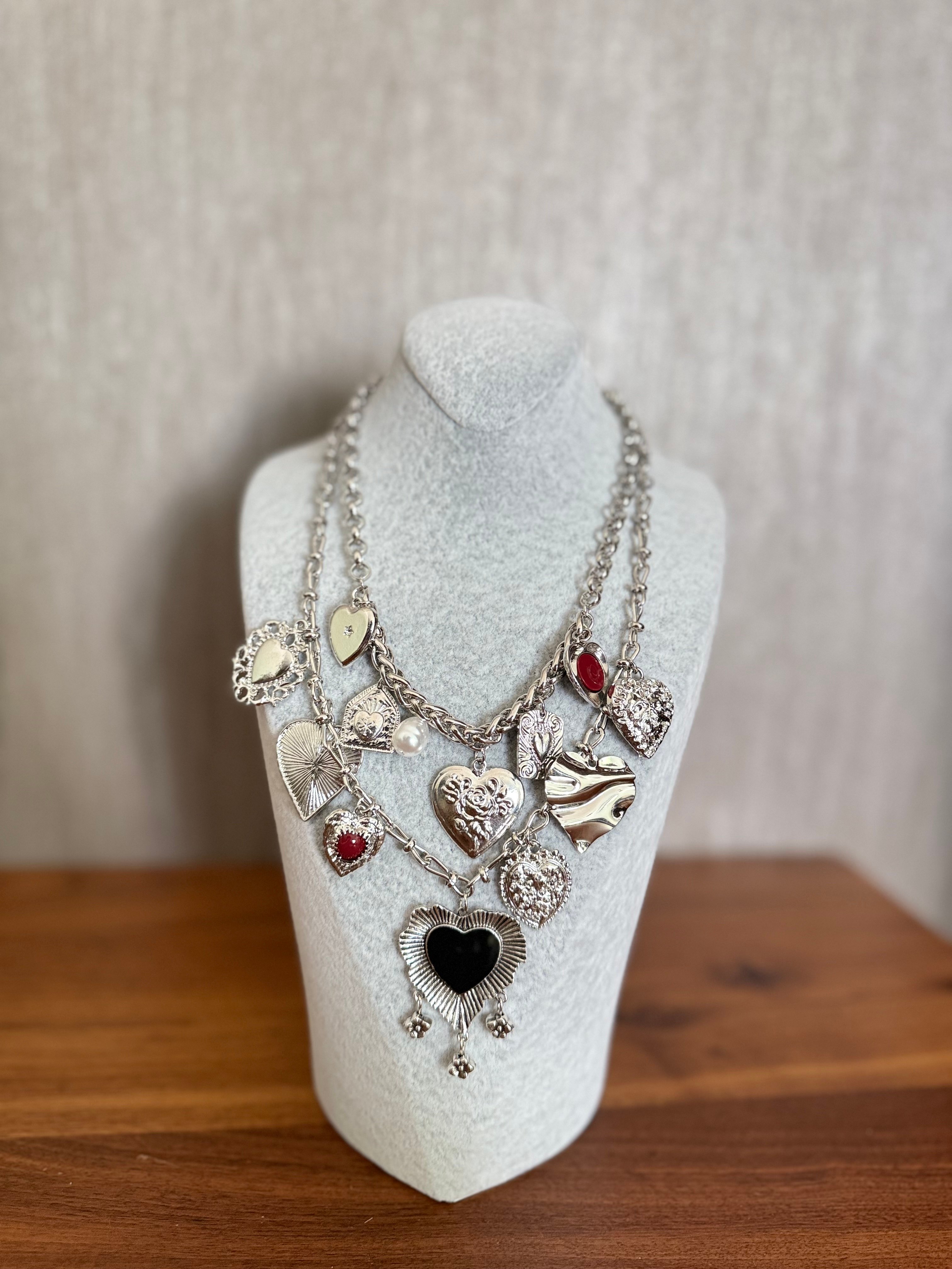 Kalpli Charm Detaylı Silver 2'li Kolye Seti