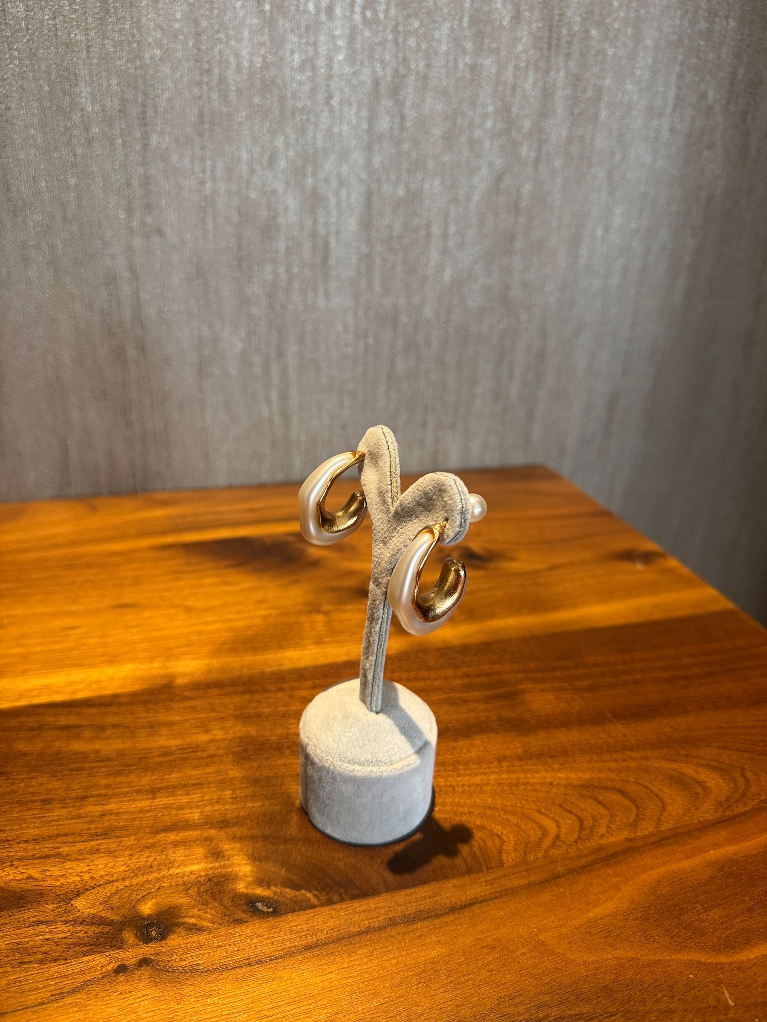 İnci Detaylı Gold Halka Küpe