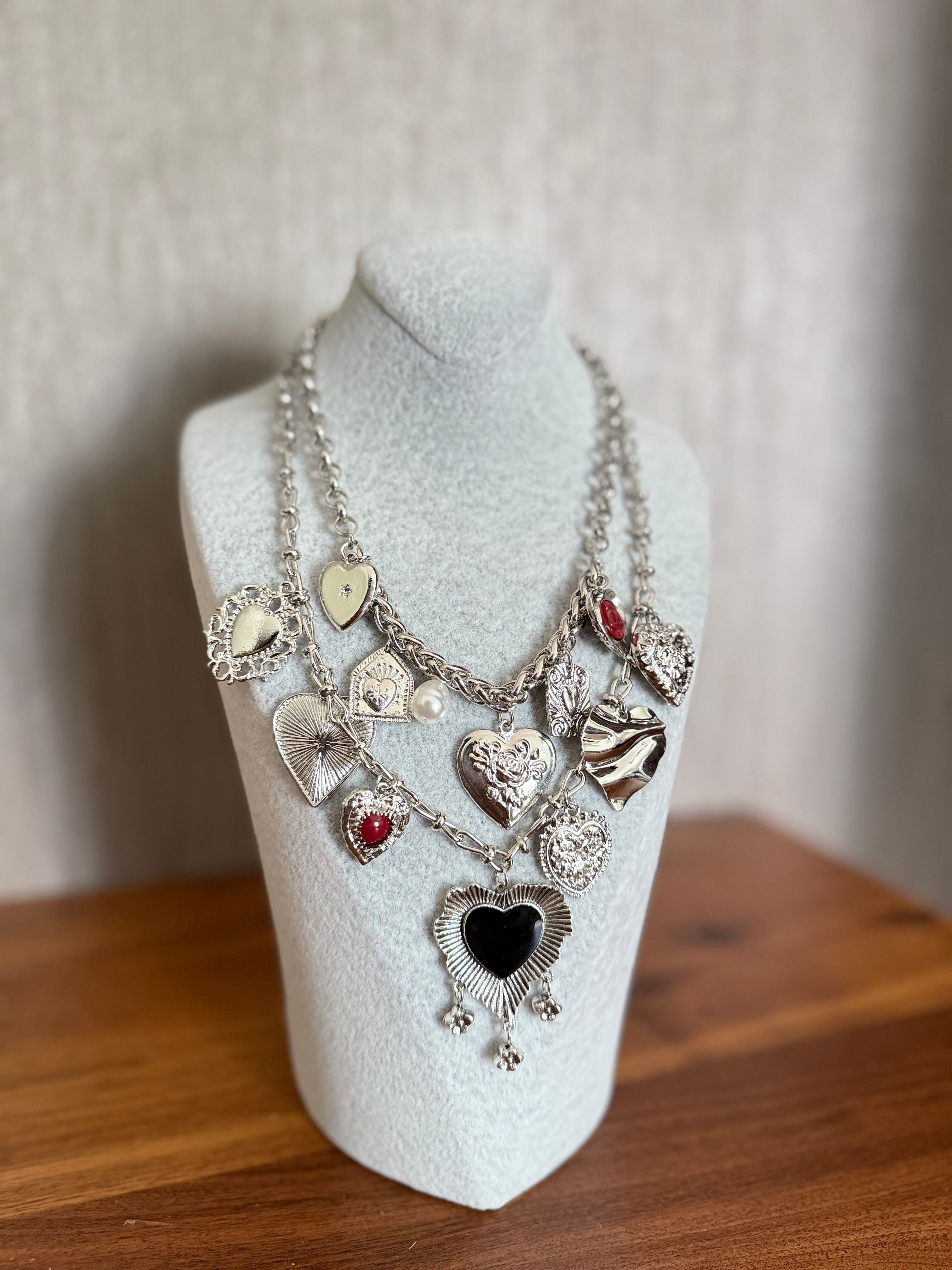 Kalpli Charm Detaylı Silver 2'li Kolye Seti