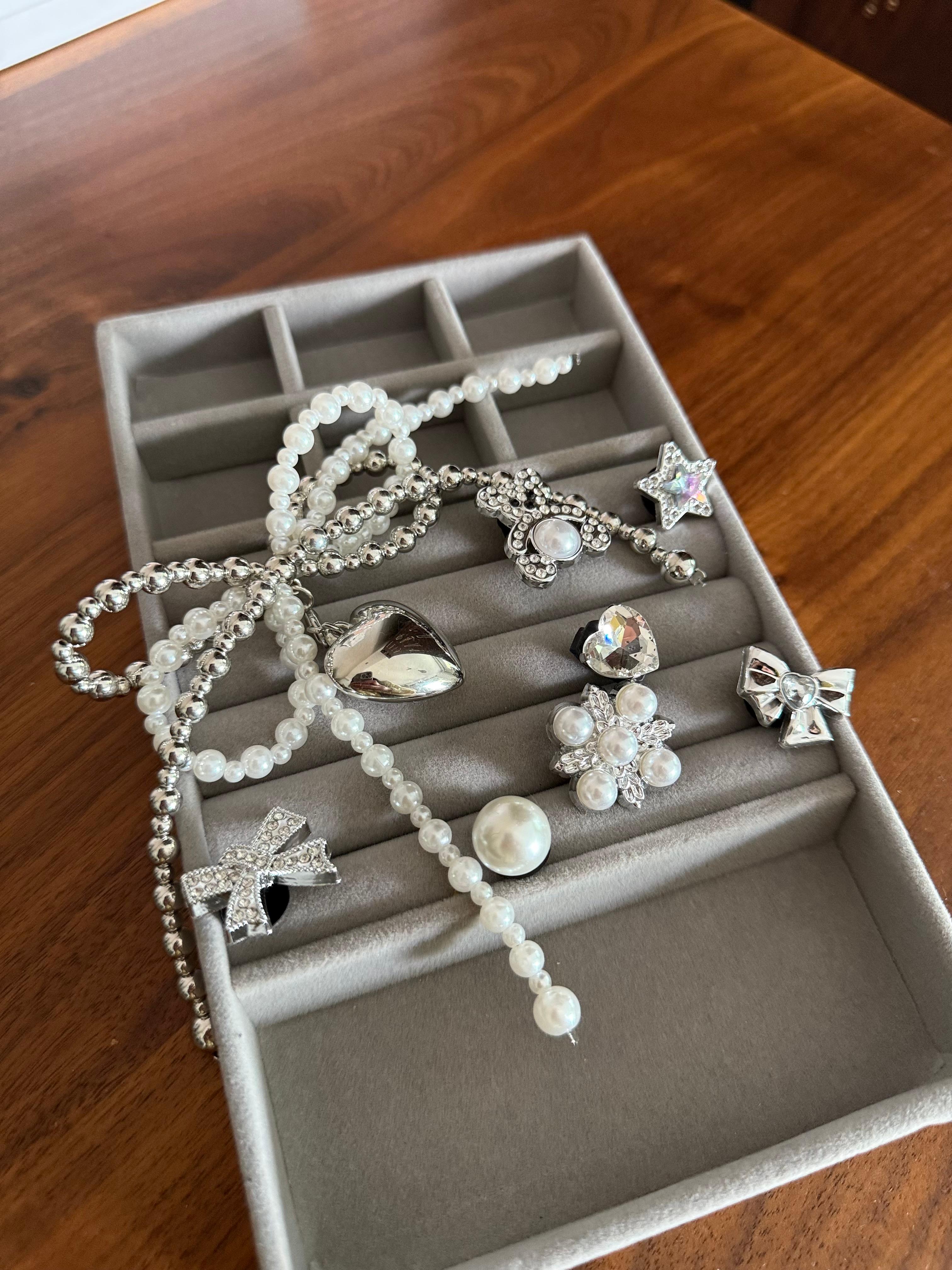 Kalp ve İnci Detaylı Silver Ayakkabı Charm Seti