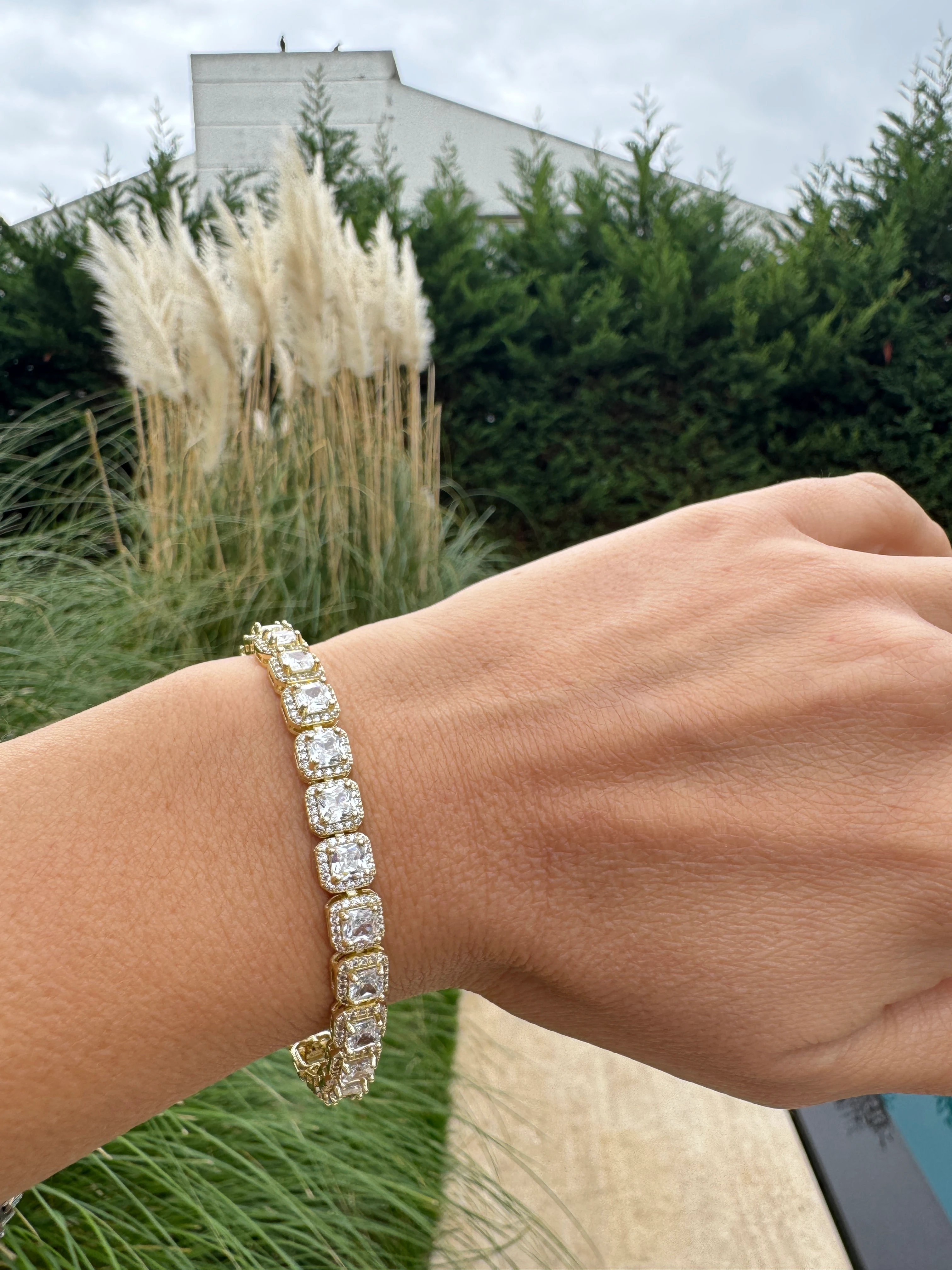 Shine Gold Zirkon Bileklik 