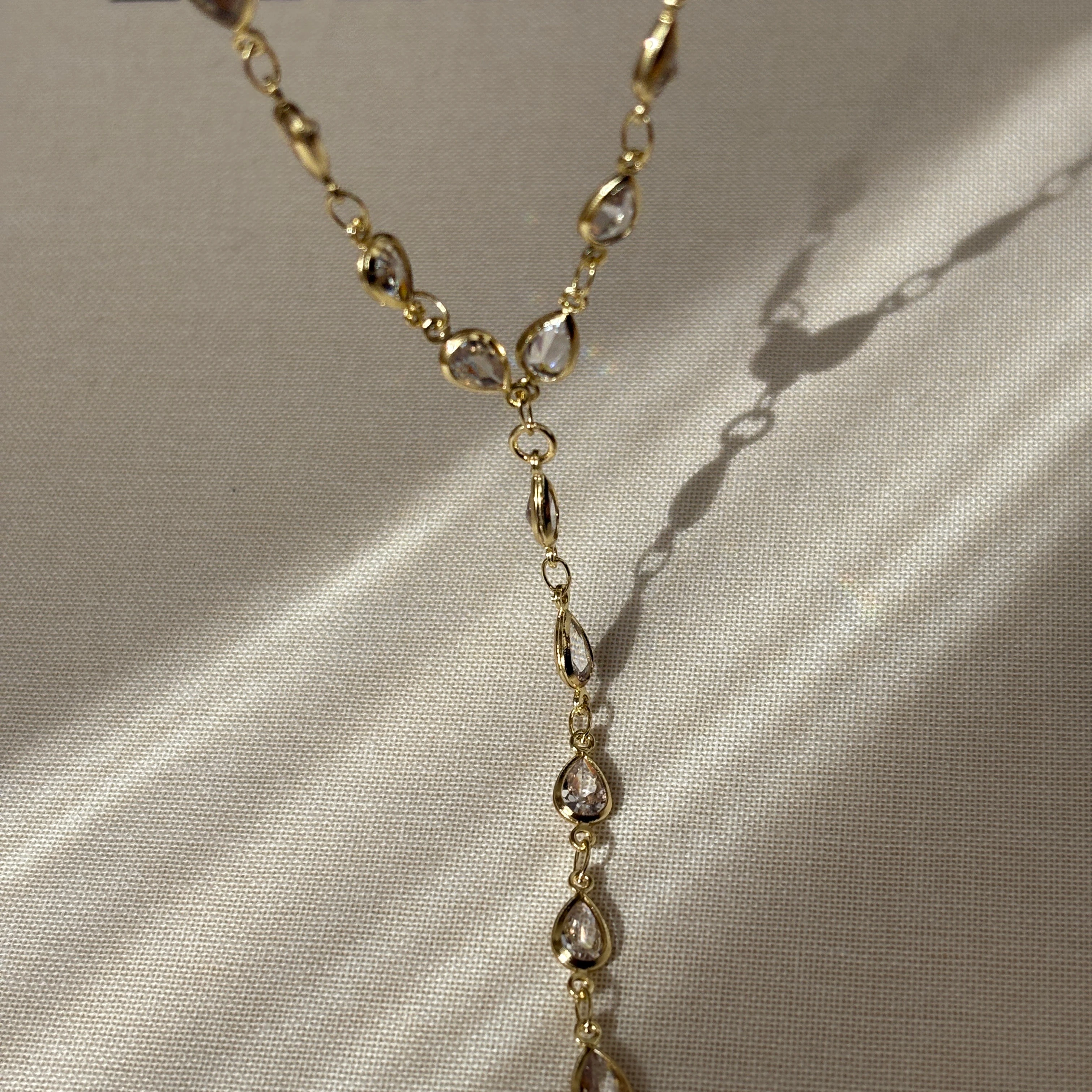 Vip Beyaz Taş Model Y Kolye