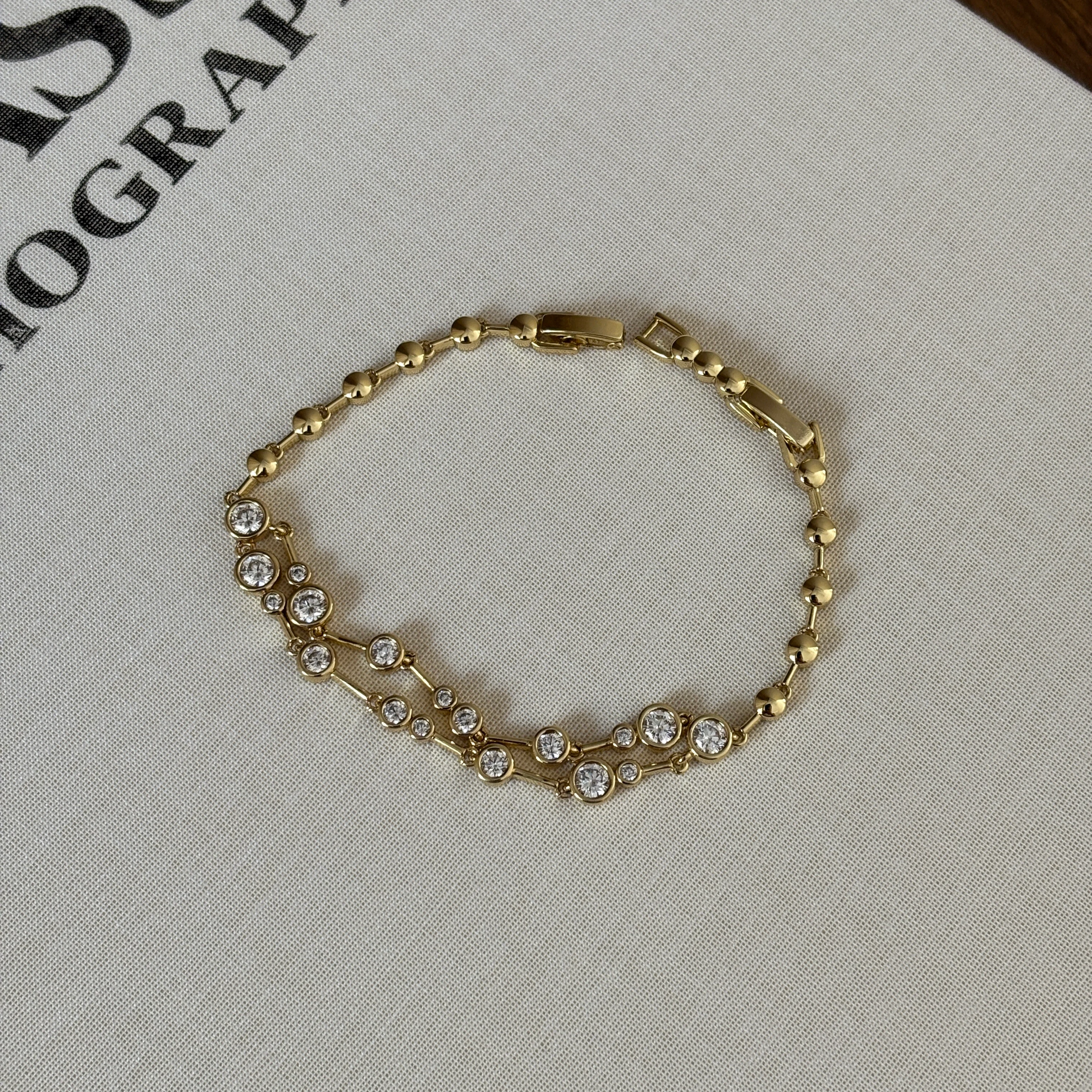 Xuping Oval Taşlı Bileklik