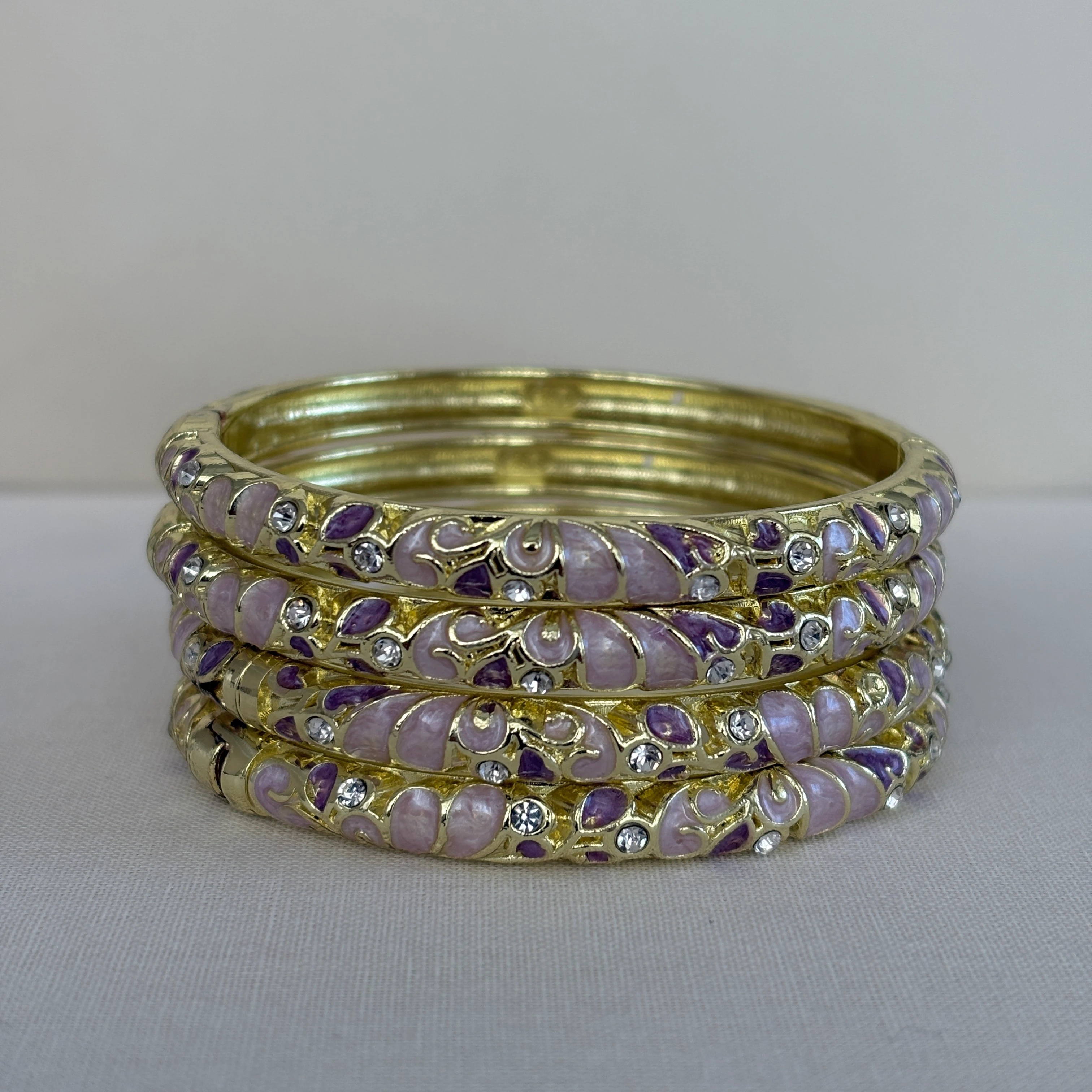 Vip Mor Mineli Kelepçe