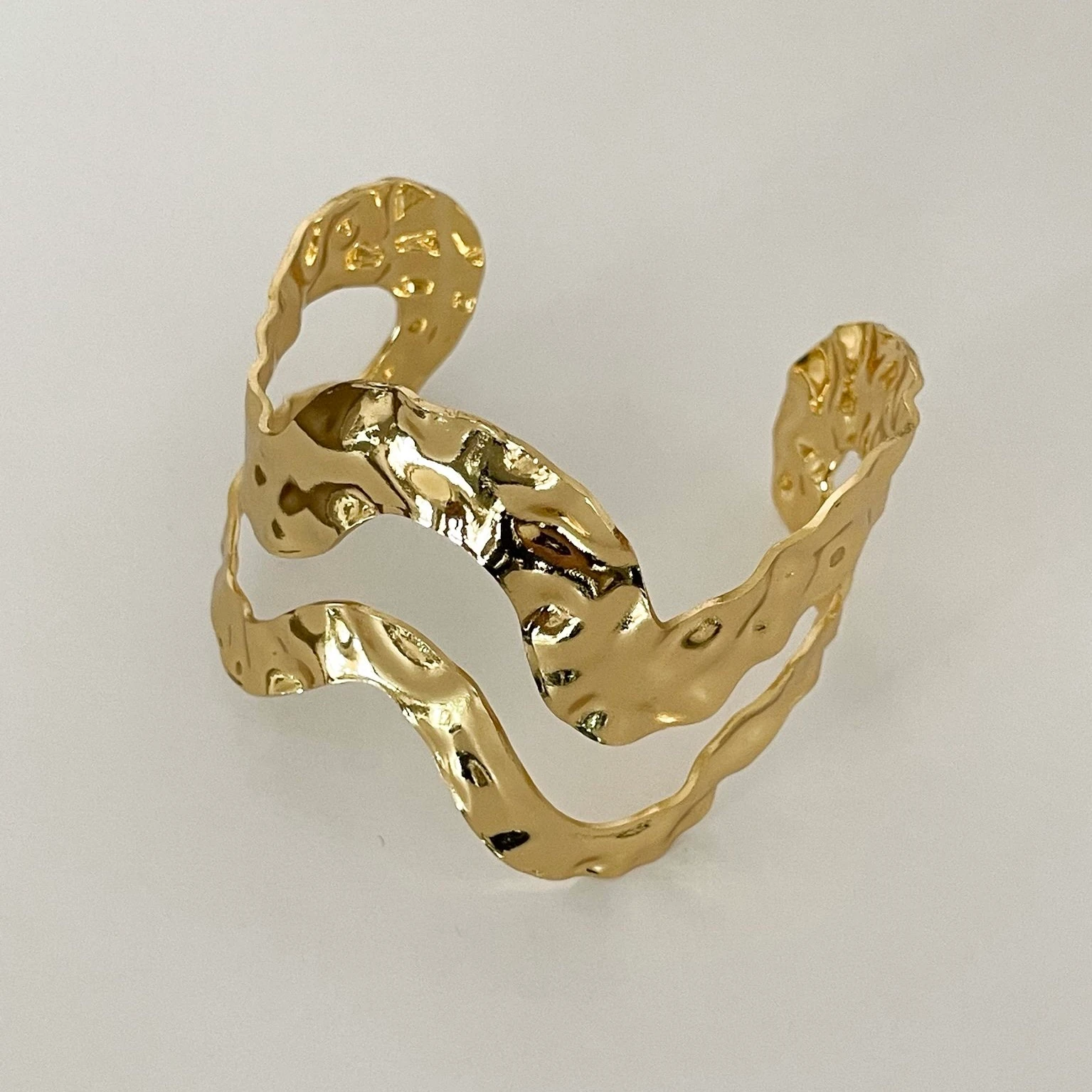 Çelik Dokulu Dalga Kelepçe