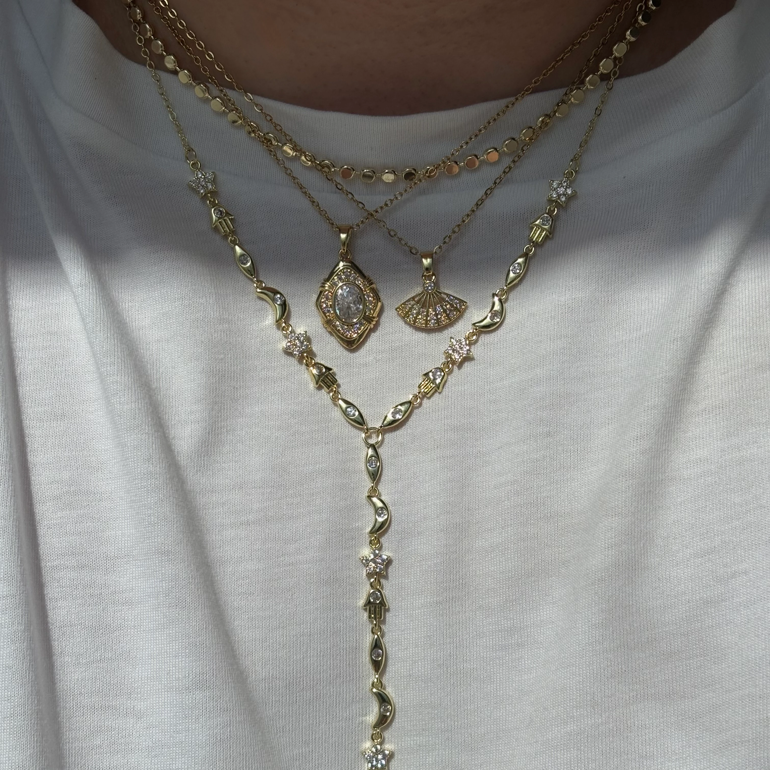 Çelik Taş Detaylı Kolye