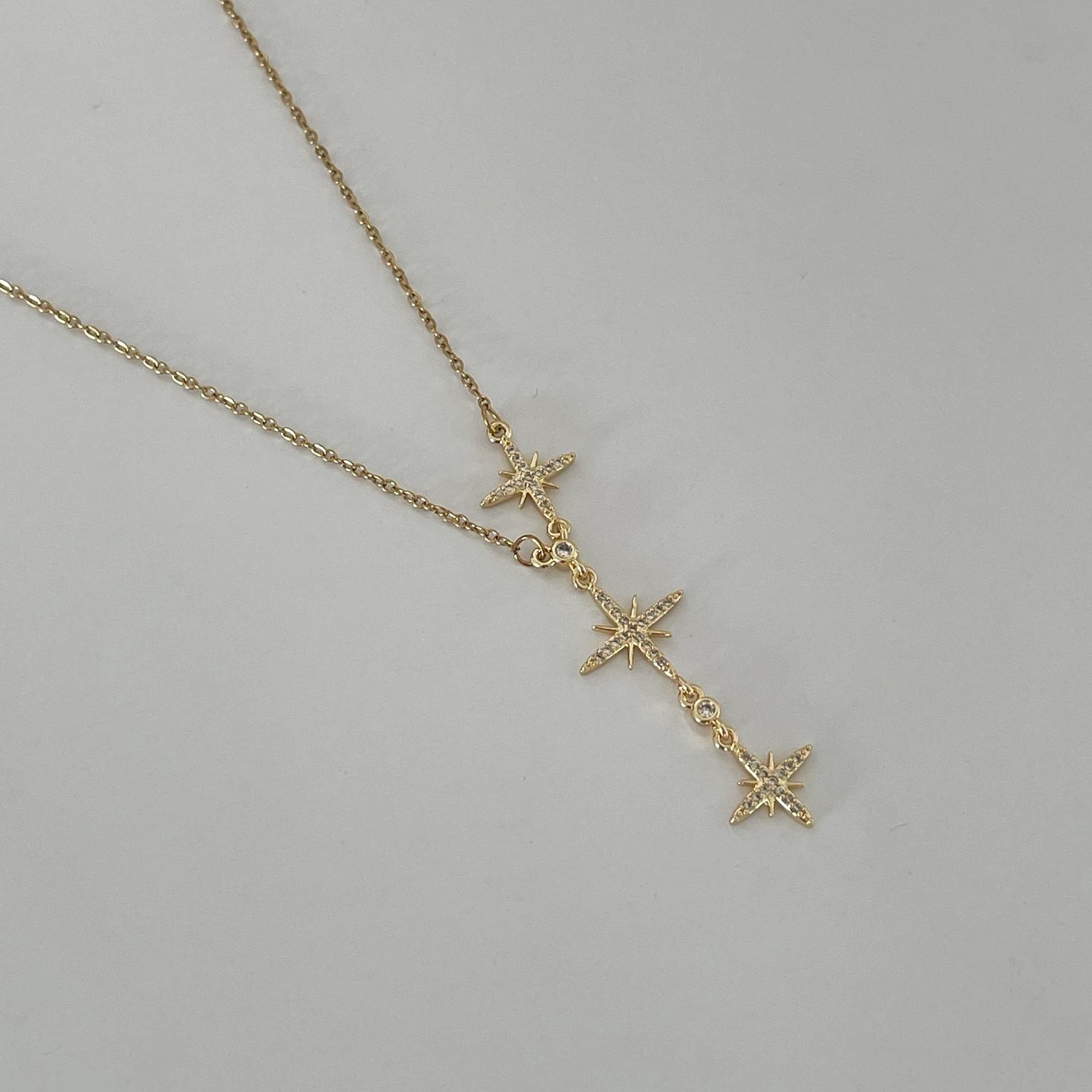 Çelik Işıltılı Yıldız Y Kolye