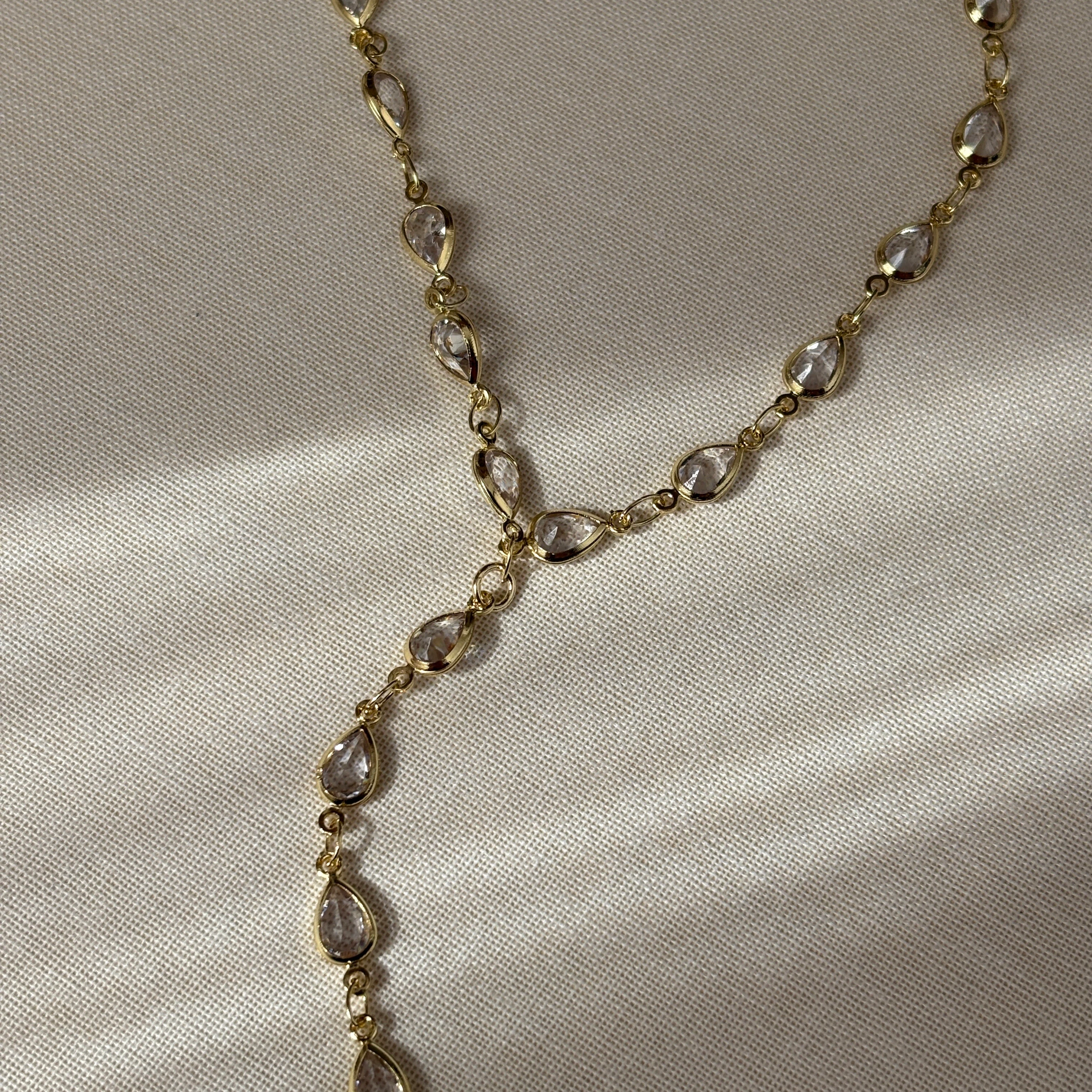 Vip Beyaz Taş Model Y Kolye