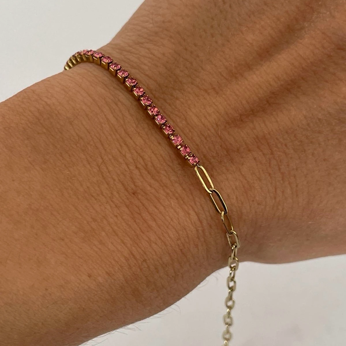 Çelik Pembe Taş Yarım Su Yolu Bileklik