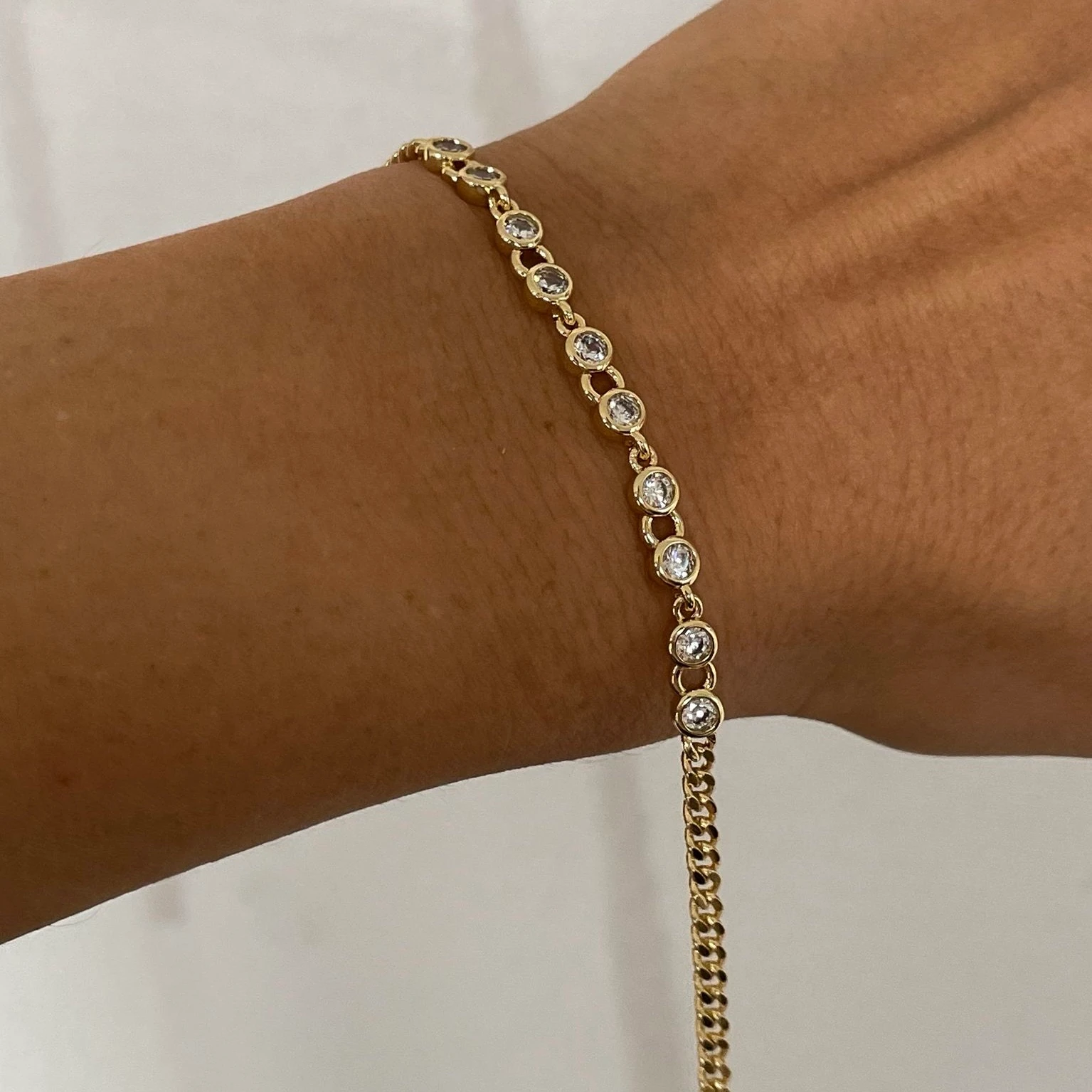 Vip Seri Sıralı Oval Taş Bileklik