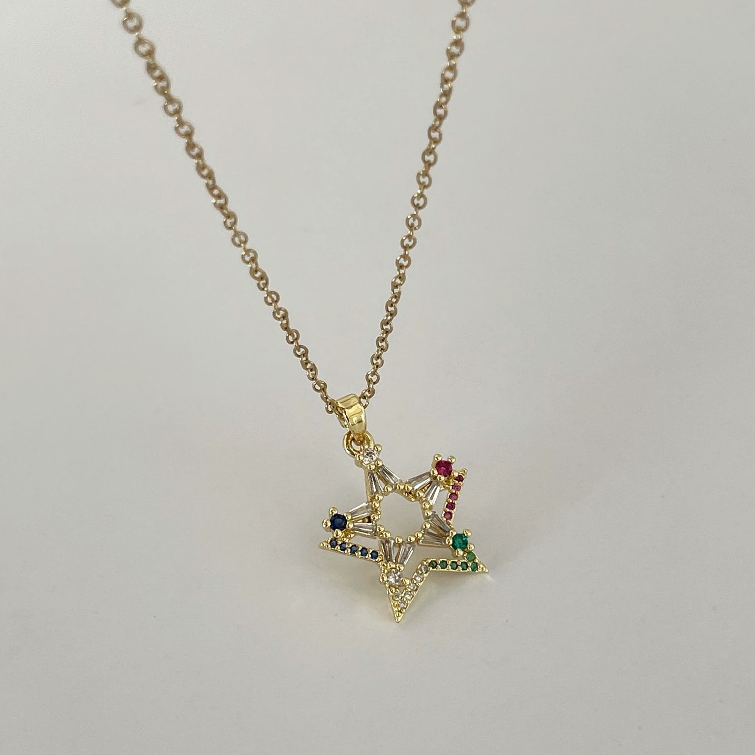 Çelik Full Renkli Taş Yıldız Kolye