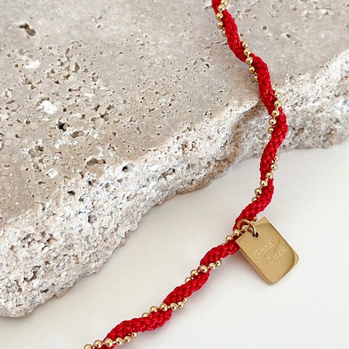 Çelik Kırmızı Good Luck Bileklik