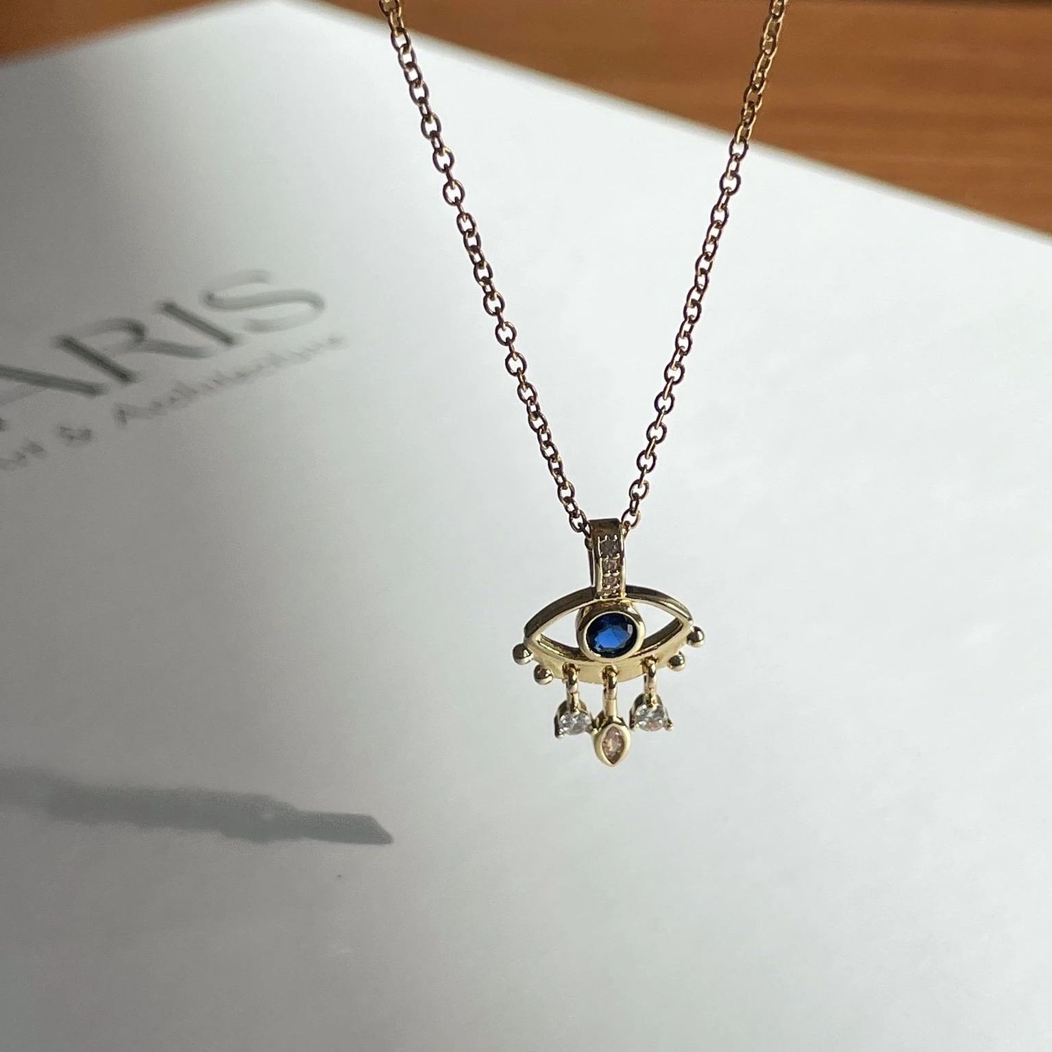 Çelik Lacivert Taş Sarkıt Göz Kolye