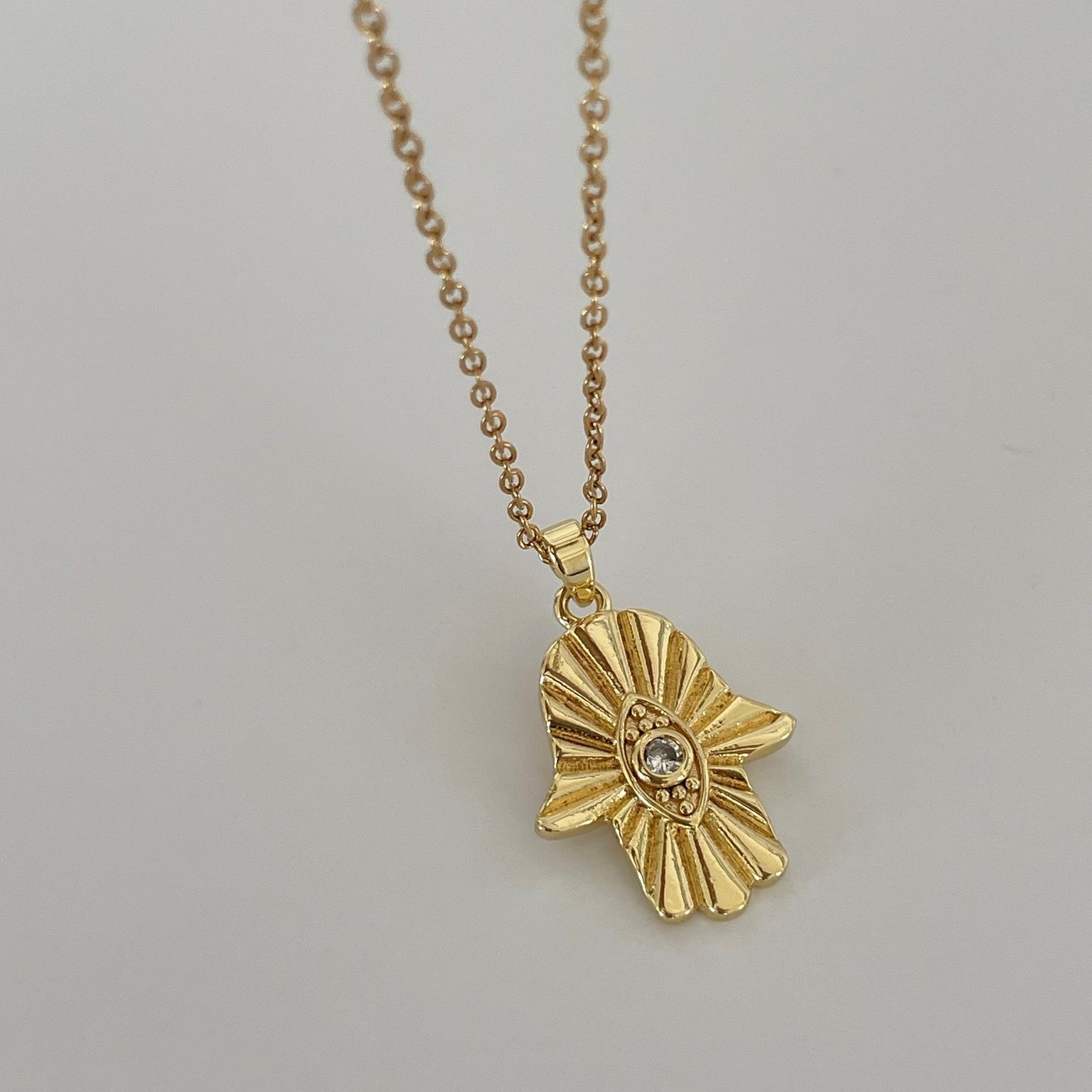 Çelik Beyaz Taşlı Hamsa Kolye