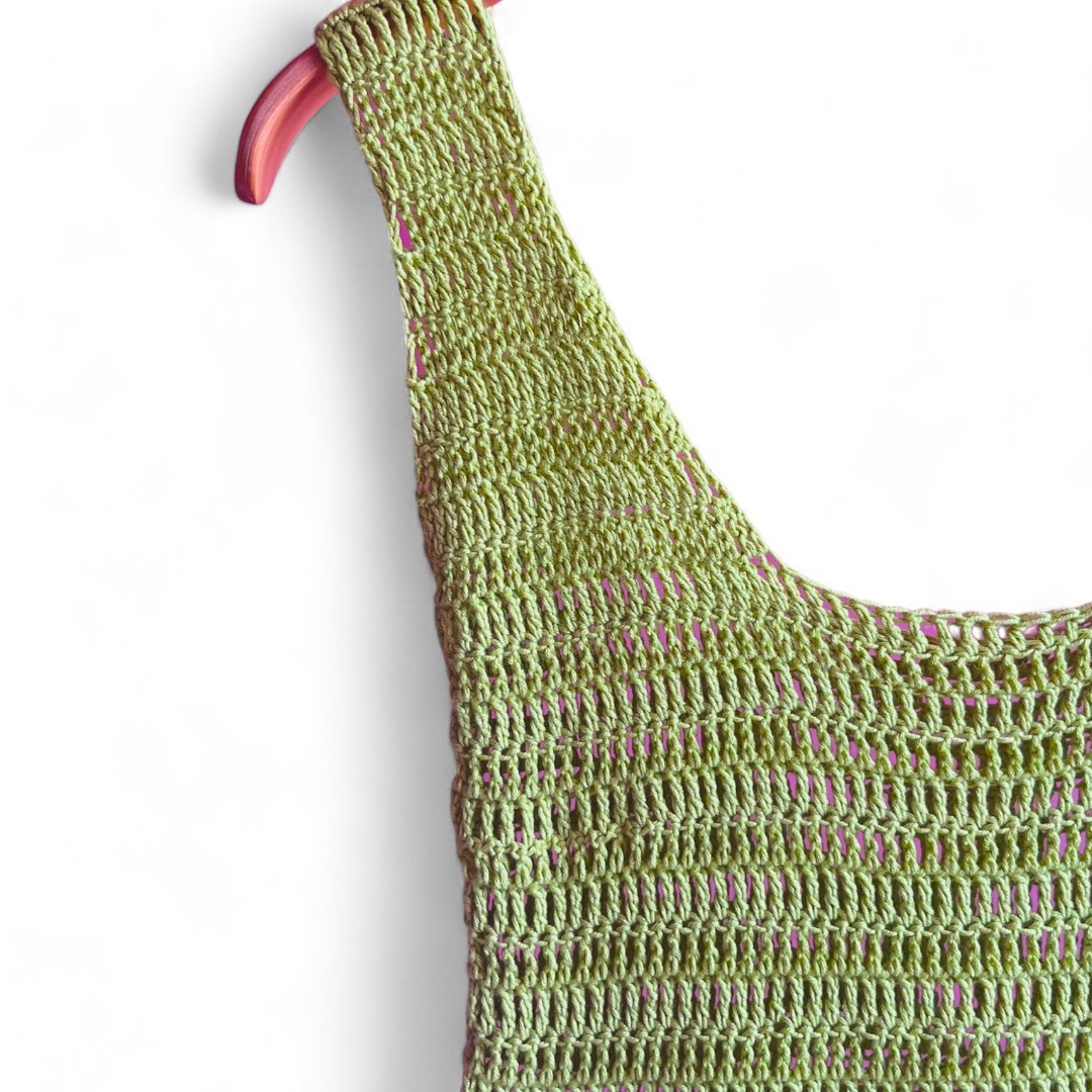 PISTACHIO CROCHET TOP