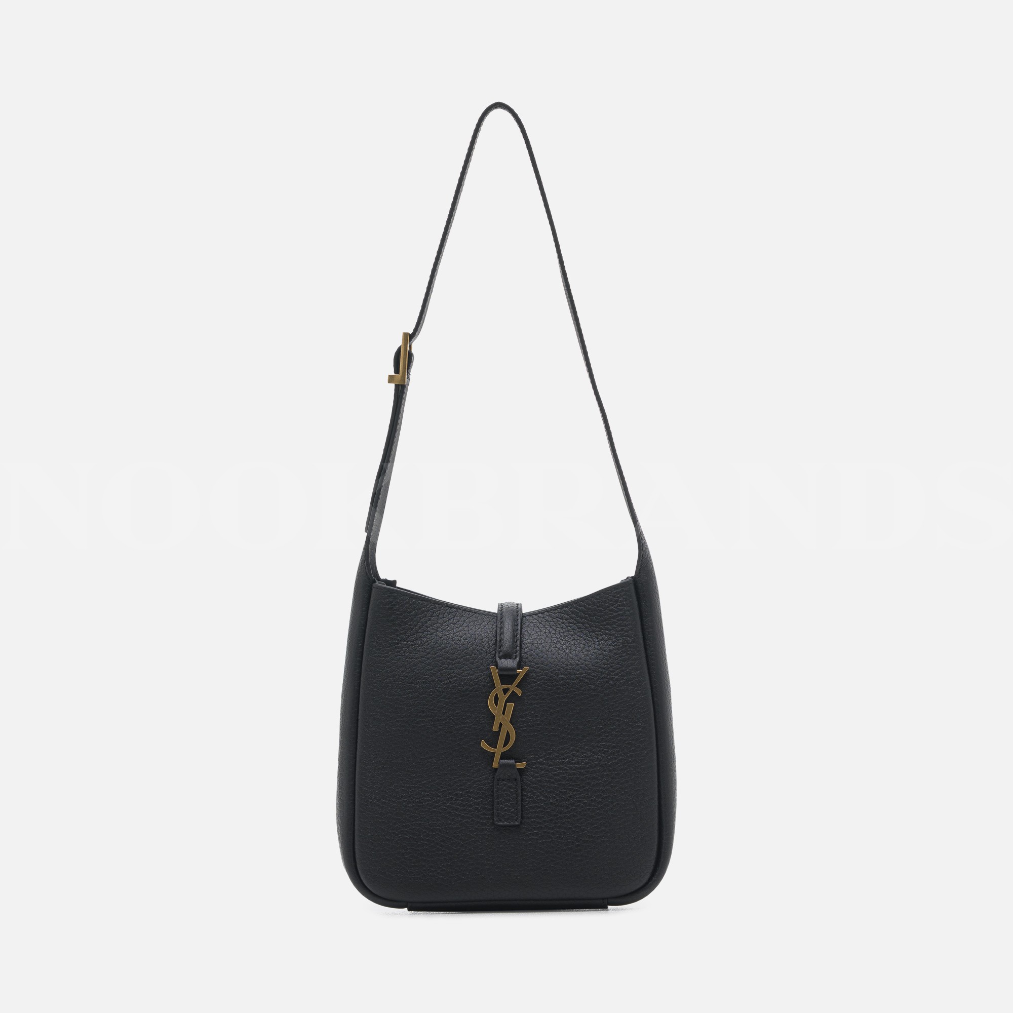 Le 5 à 7 supple baby leather bag 