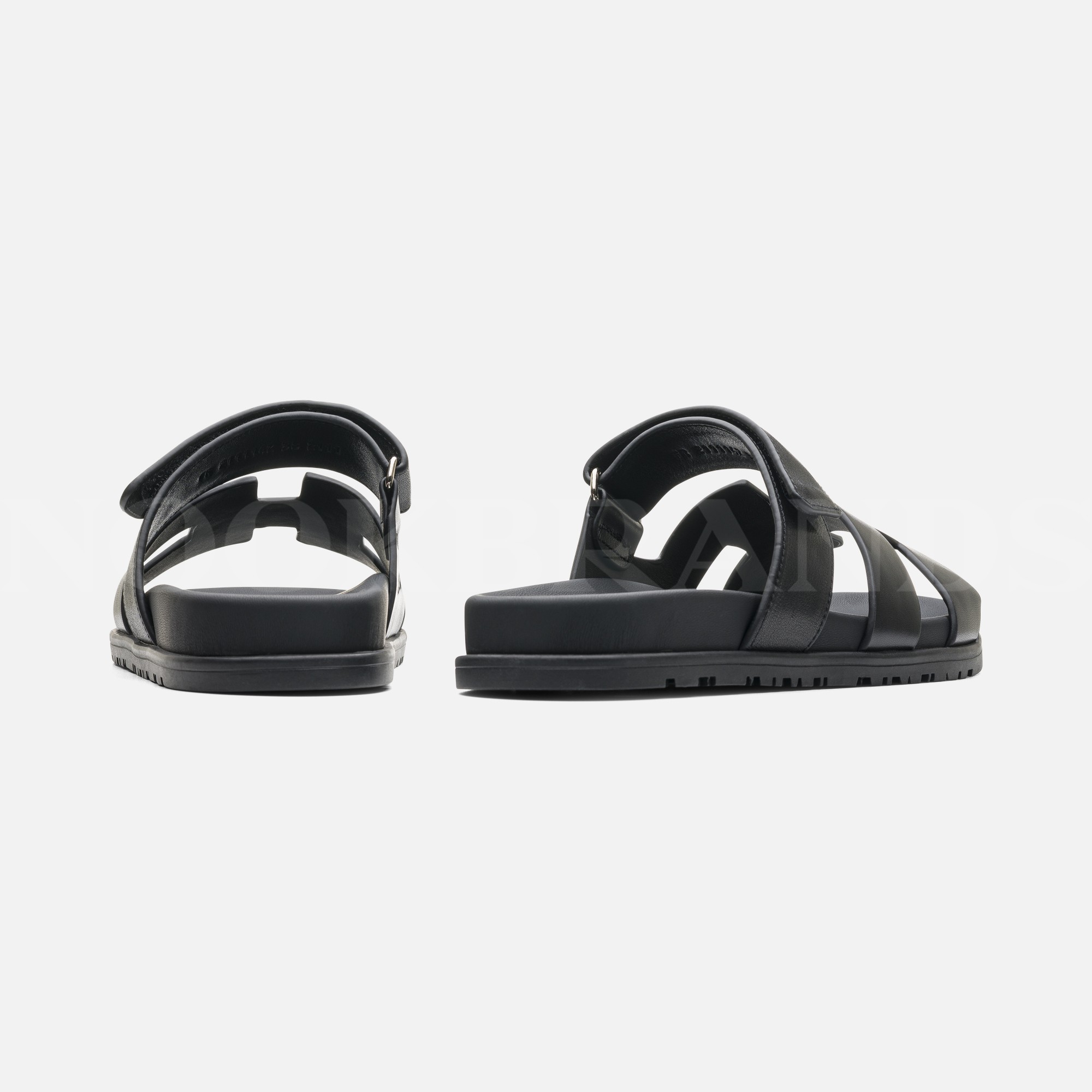 Siyah Deri Chypre Sandal