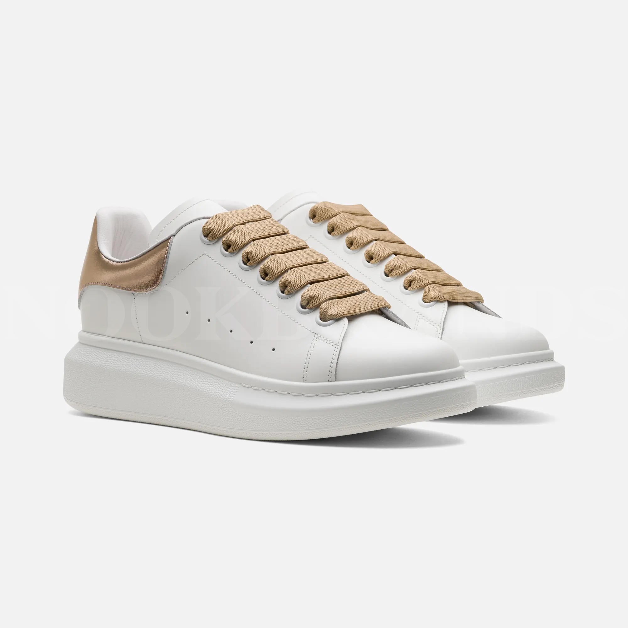 Oversize Beyaz Rose Detay Kadın Deri Sneaker