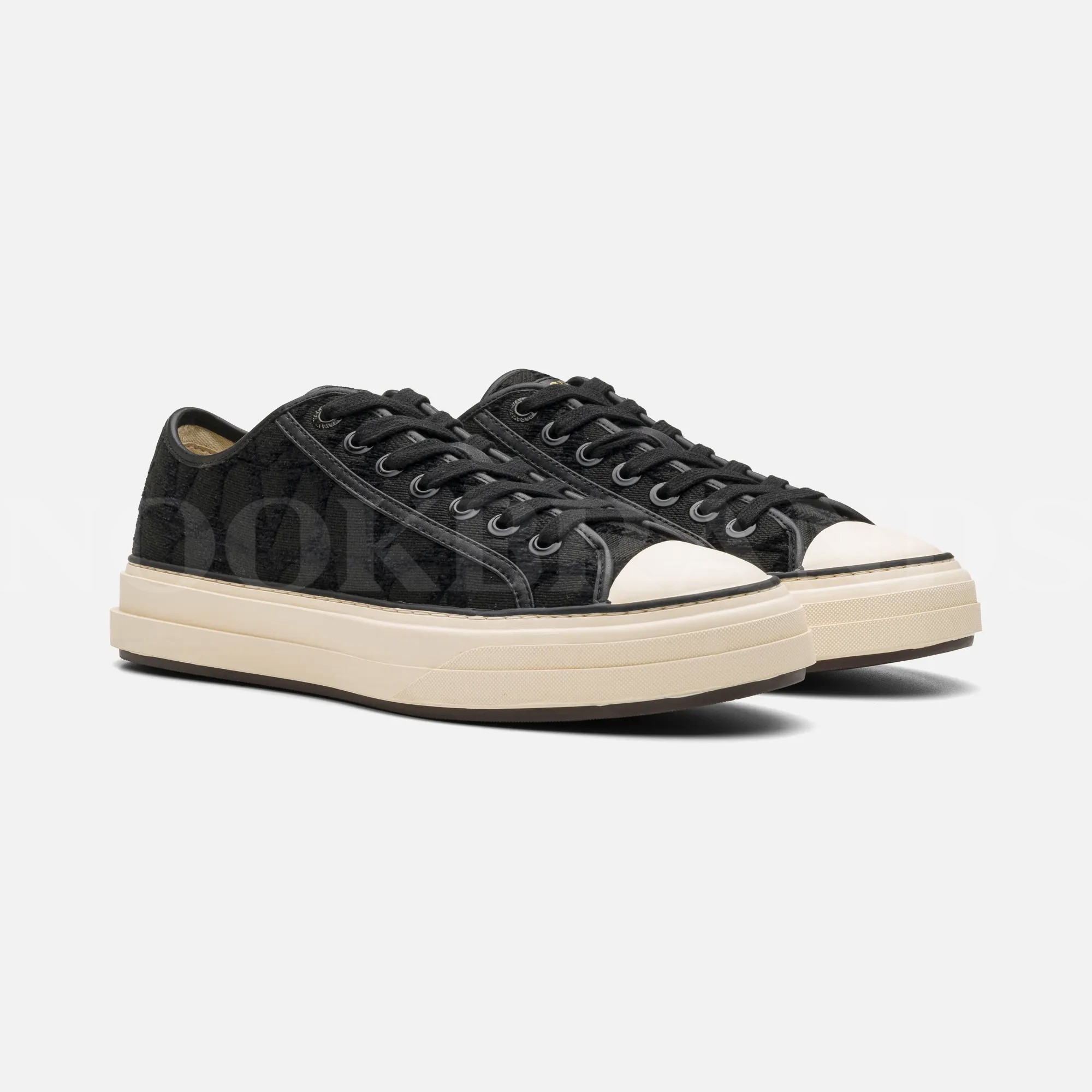 Toile Iconographe Siyah Erkek Canvas Sneaker