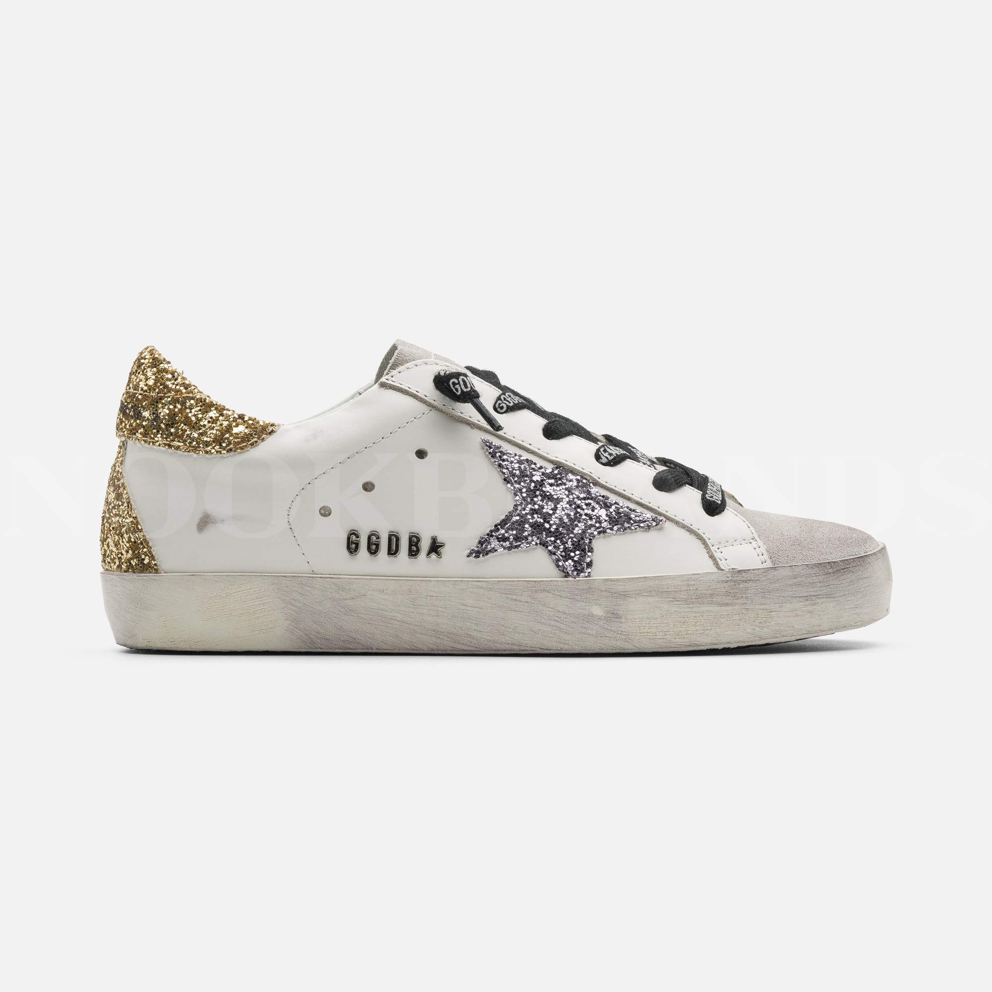 Beyaz Pullu Kadın Deri Sneaker