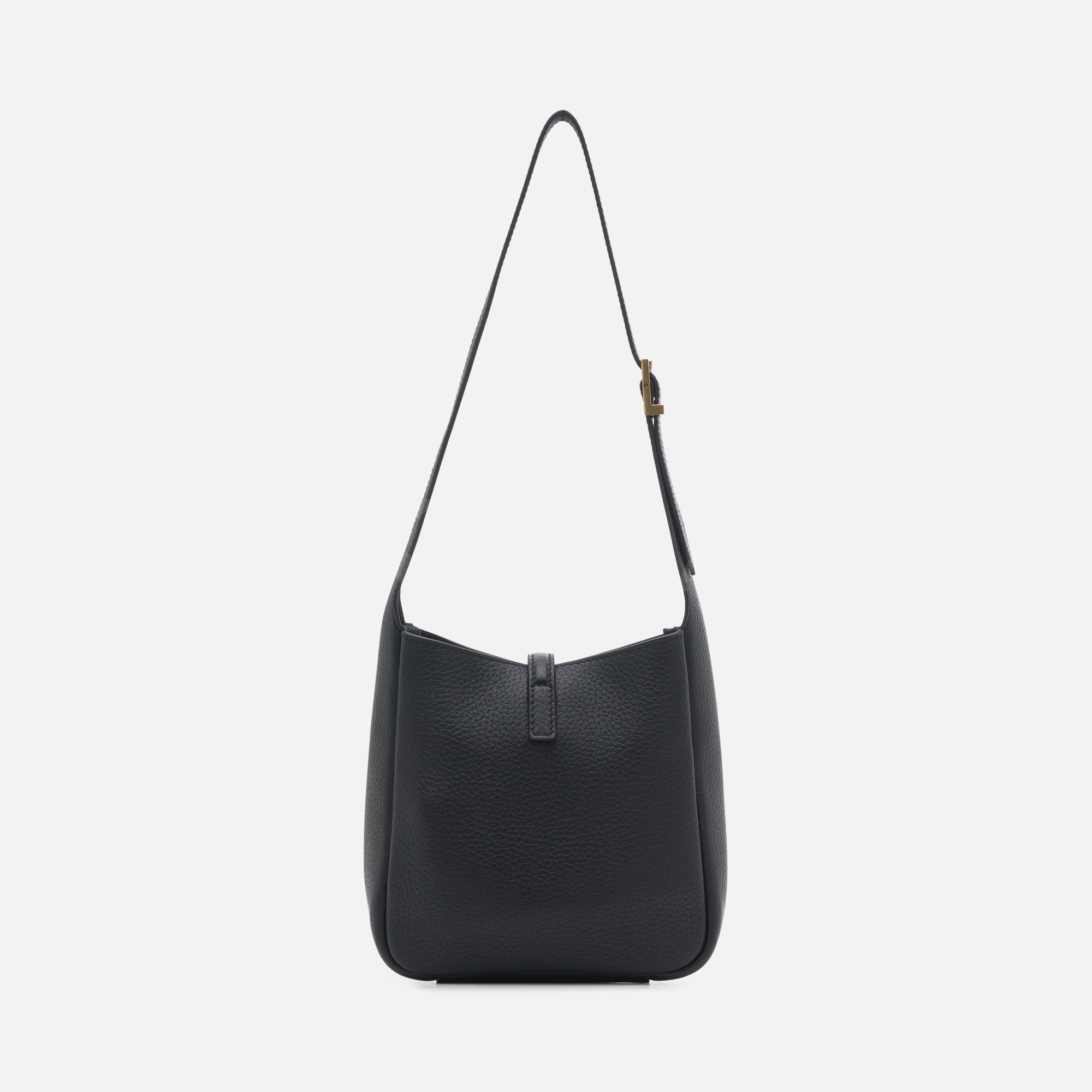 Le 5 à 7 supple baby leather bag 