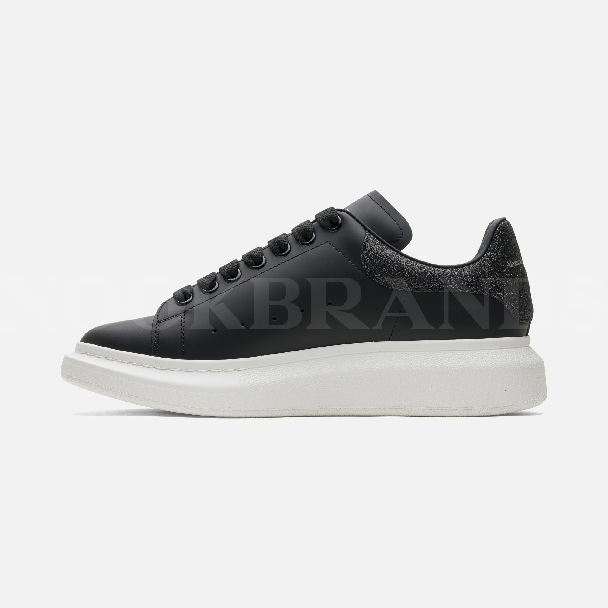 Oversize Siyah Deri Sneaker