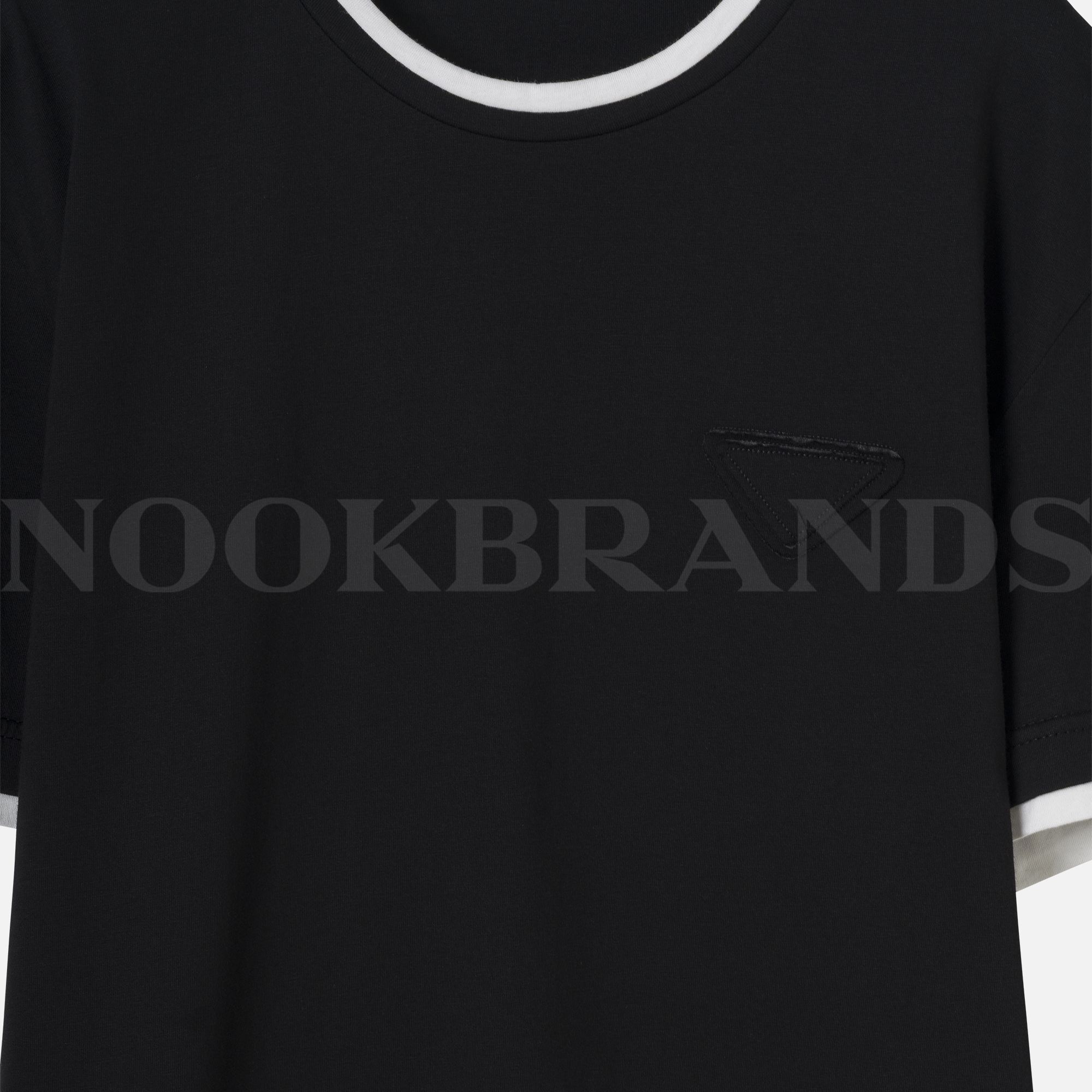 Siyah Logo Detay Erkek T-shirt