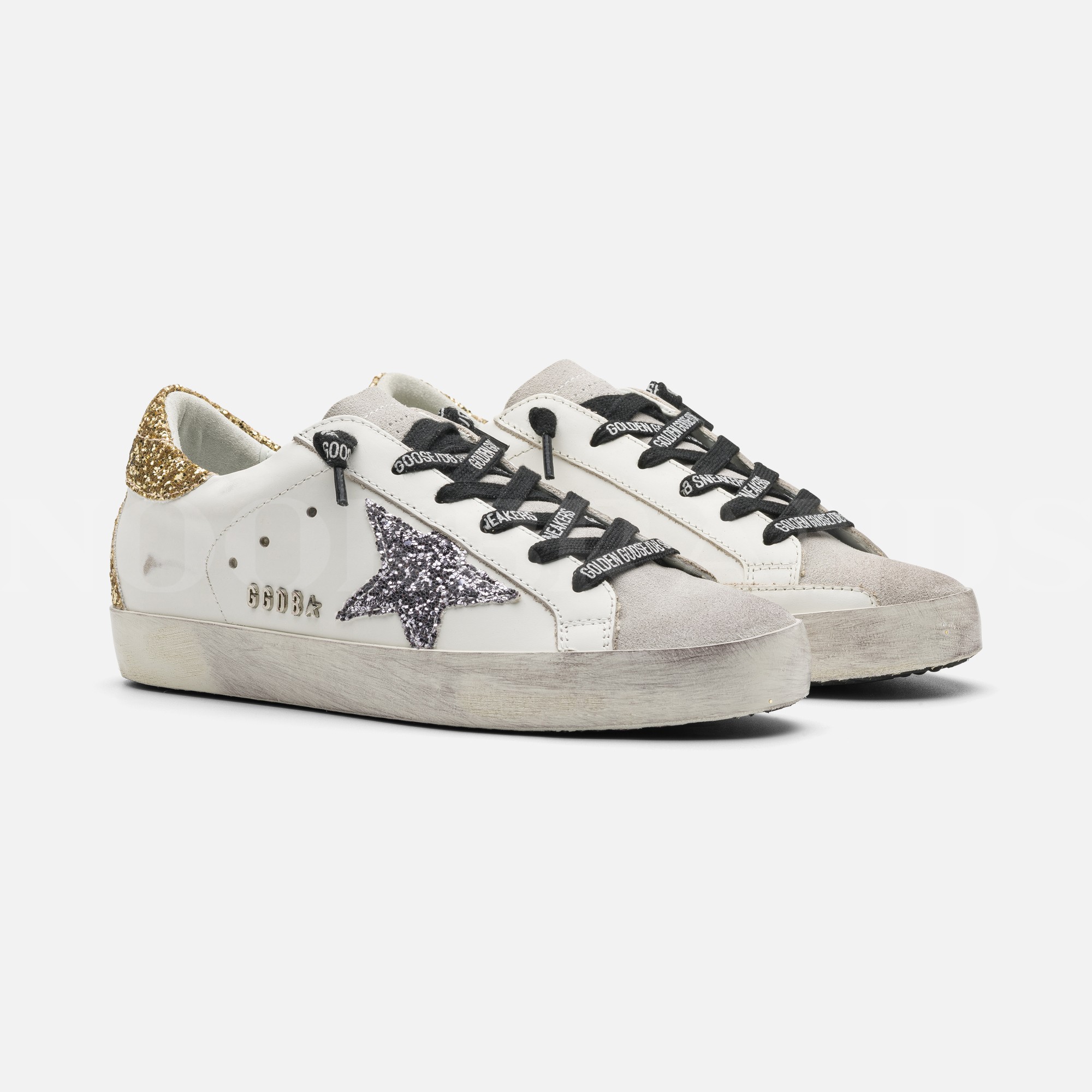 Beyaz Pullu Kadın Deri Sneaker