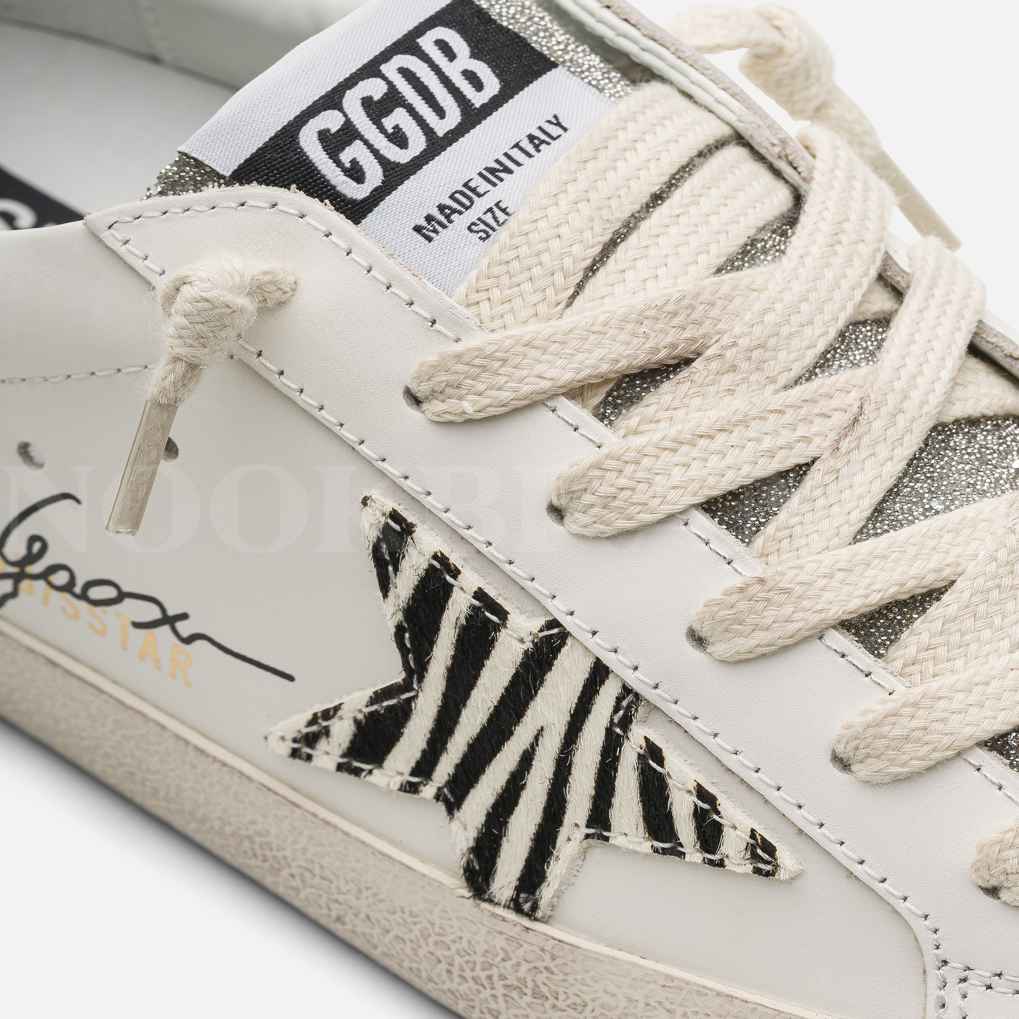 Super Star Beyaz Zebra Detay Kadın Deri Sneaker