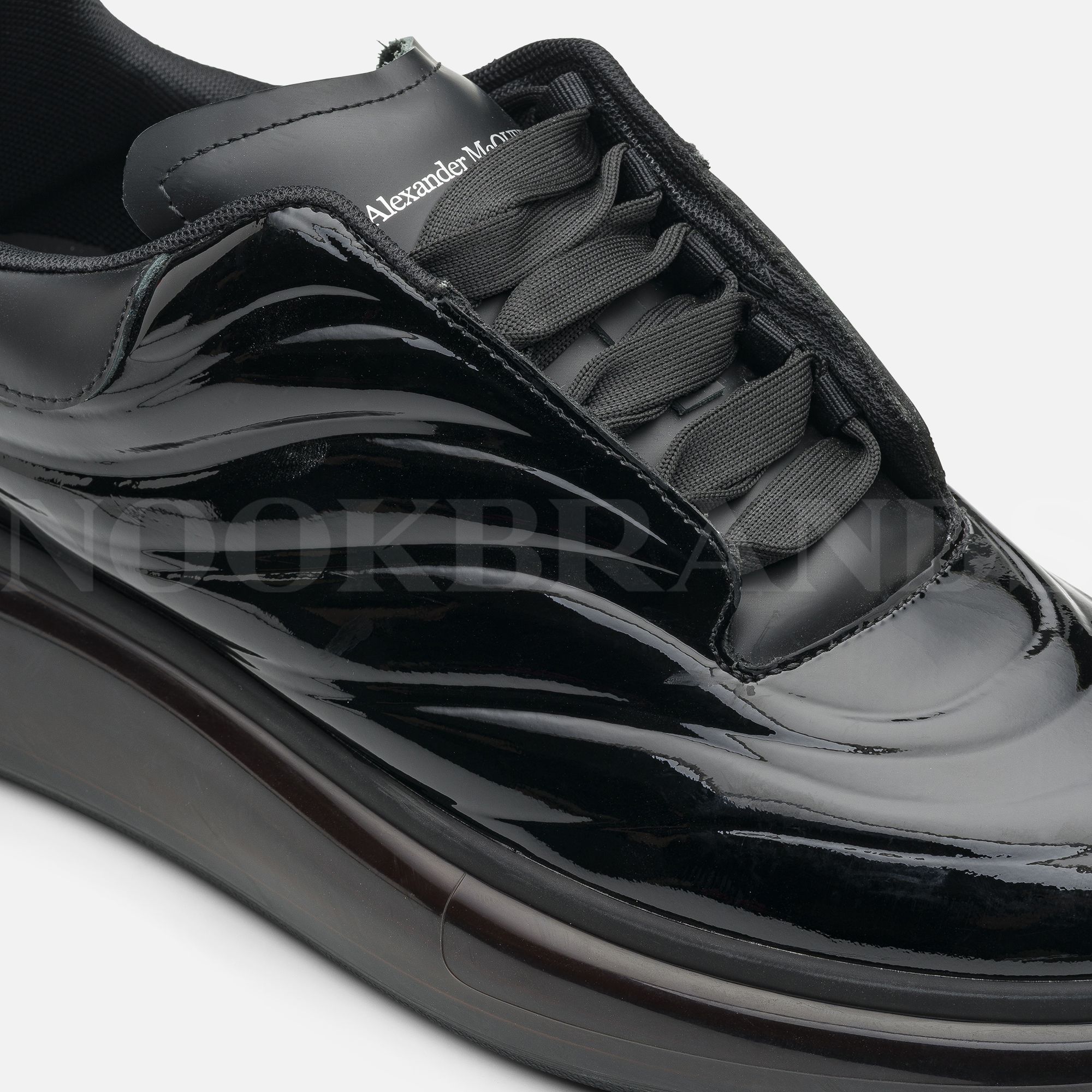 Oversize Siyah Deri Sneaker