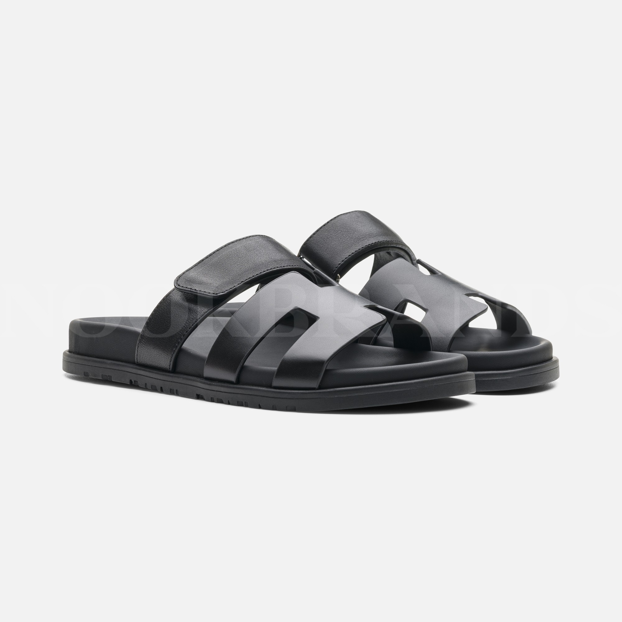 Siyah Deri Chypre Sandal