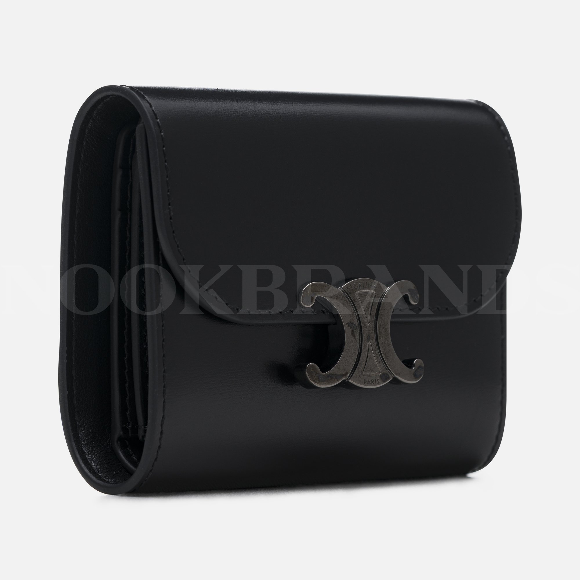 Small Flap Wallet TRIOMPHE in PATENT CALFSKIN