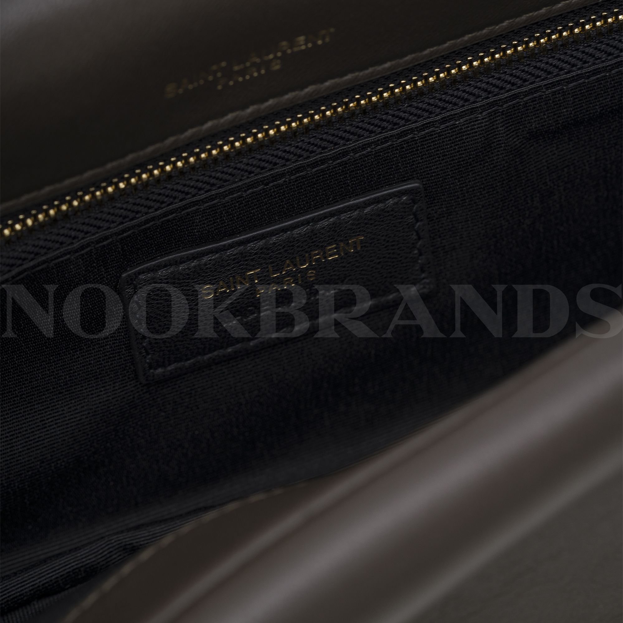 Calypso Small leather shoulder bag green