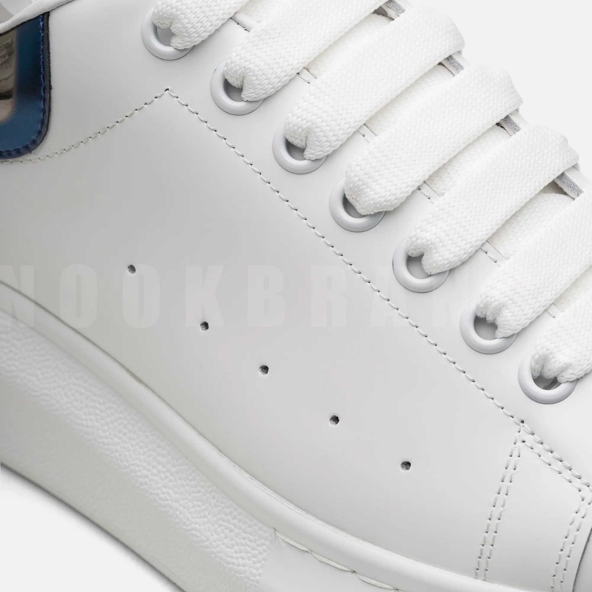 Oversize Beyaz Mavi Detay Erkek Deri Sneaker