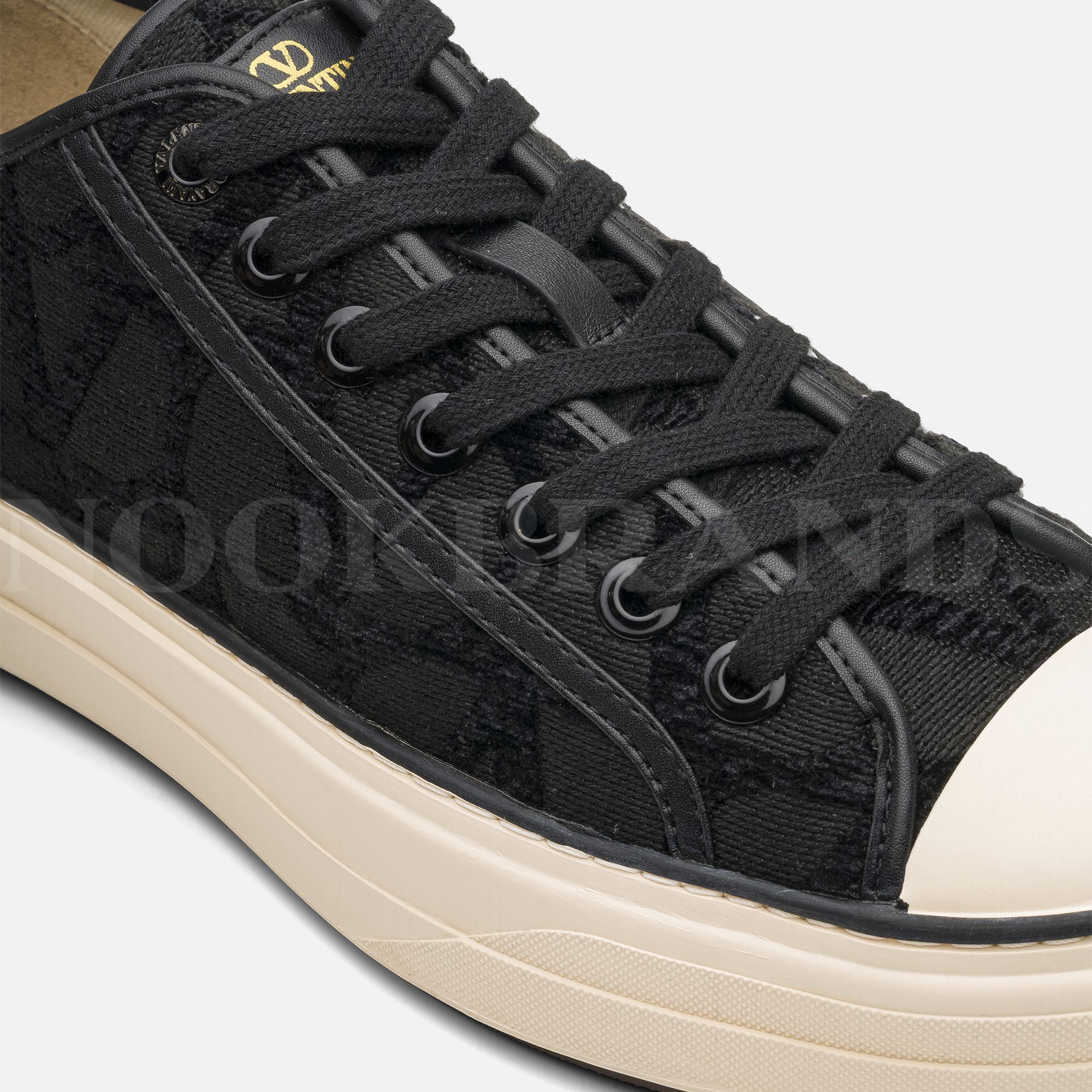 Toile Iconographe Siyah Erkek Canvas Sneaker