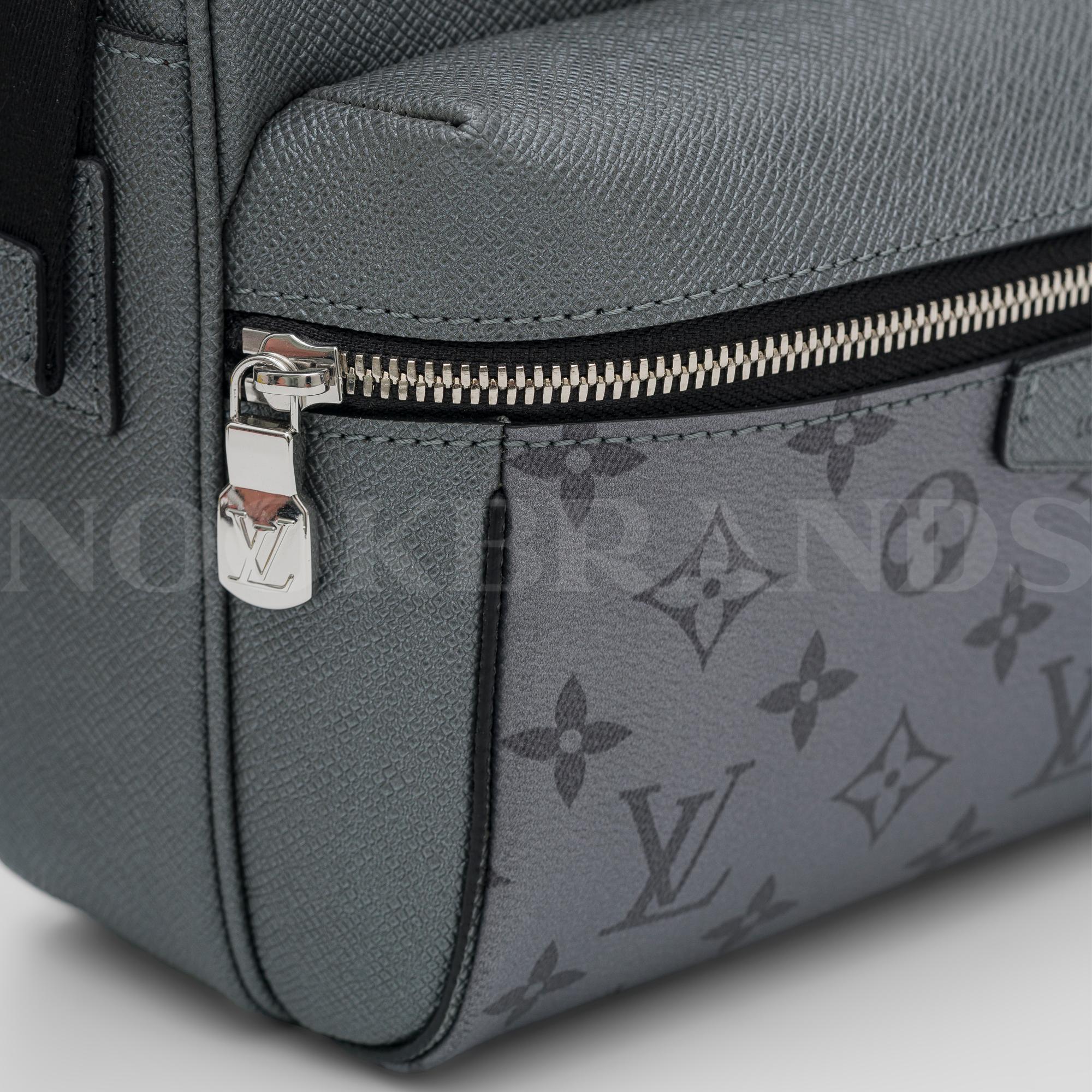 Gri Deri Outdoor Messenger