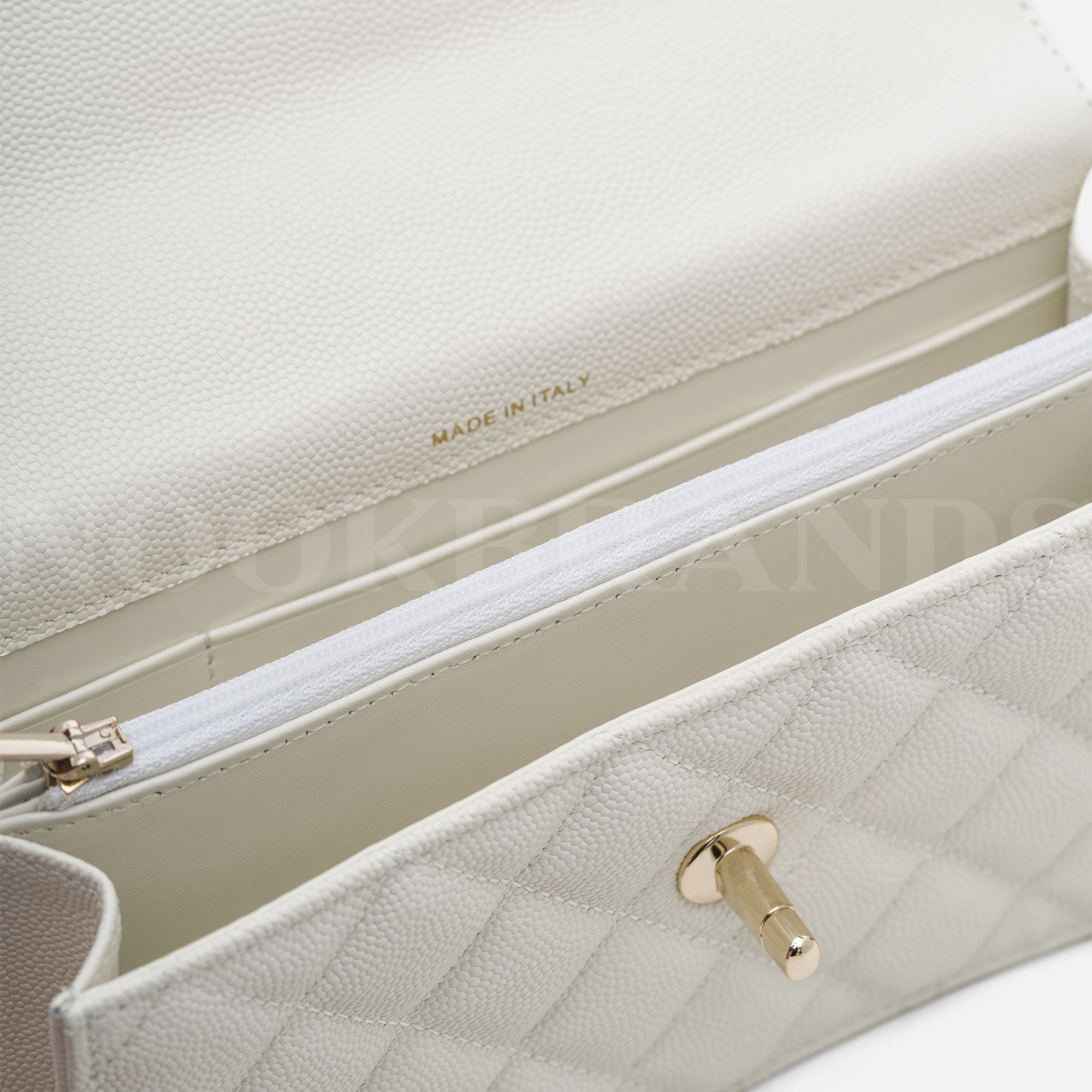 Page 1/1 | Clutches with Chain - Small Leather Goods  