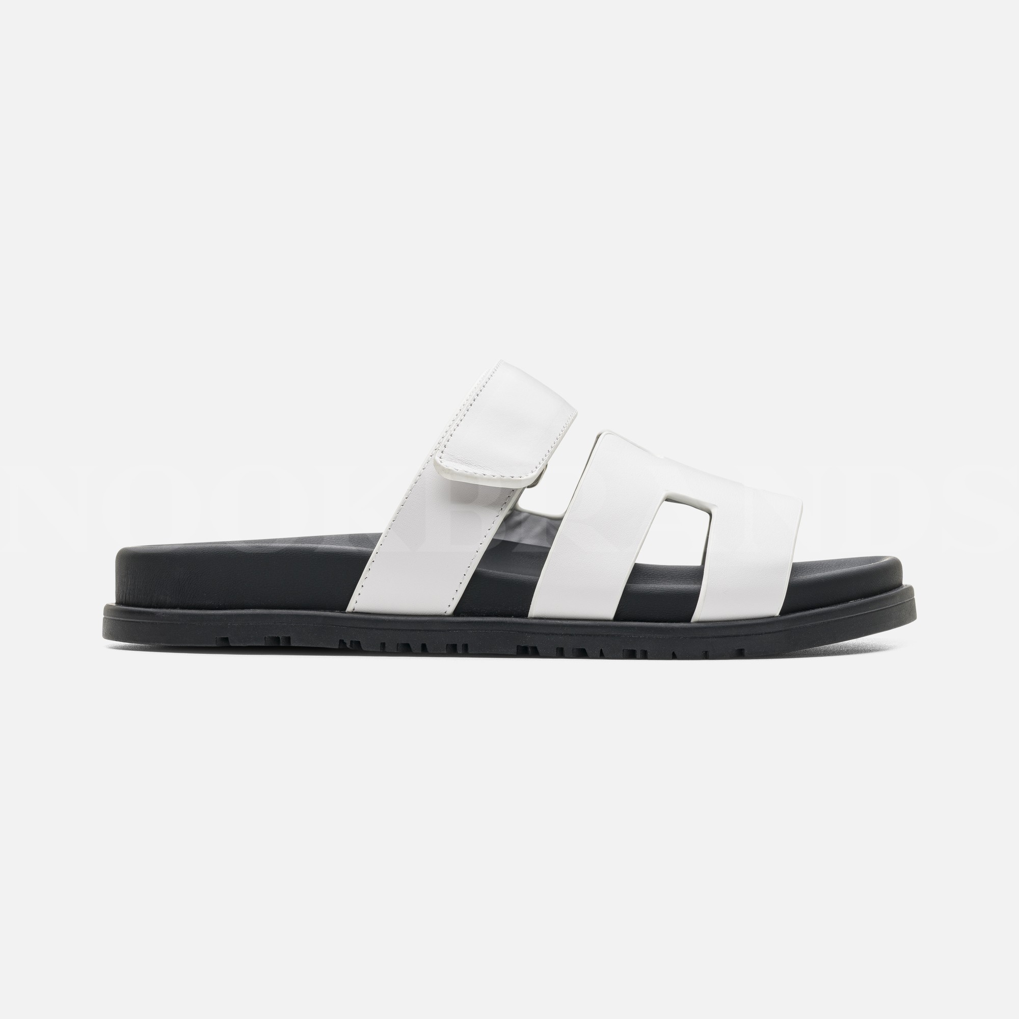Beyaz Deri Chypre Sandal