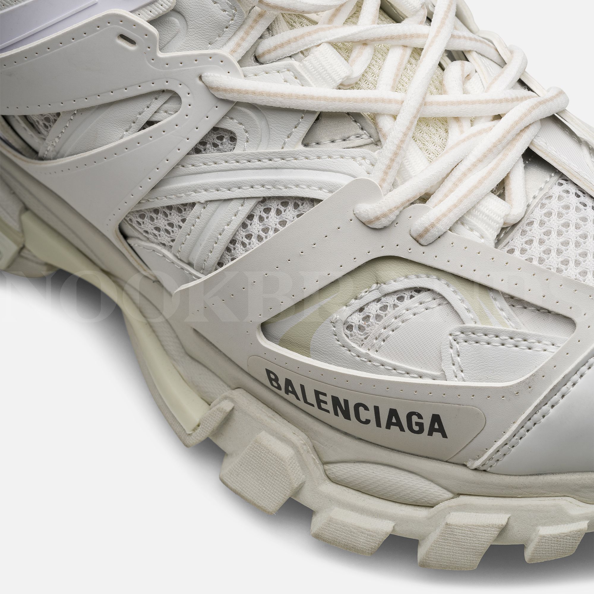 Track Beyaz Deri Sneaker