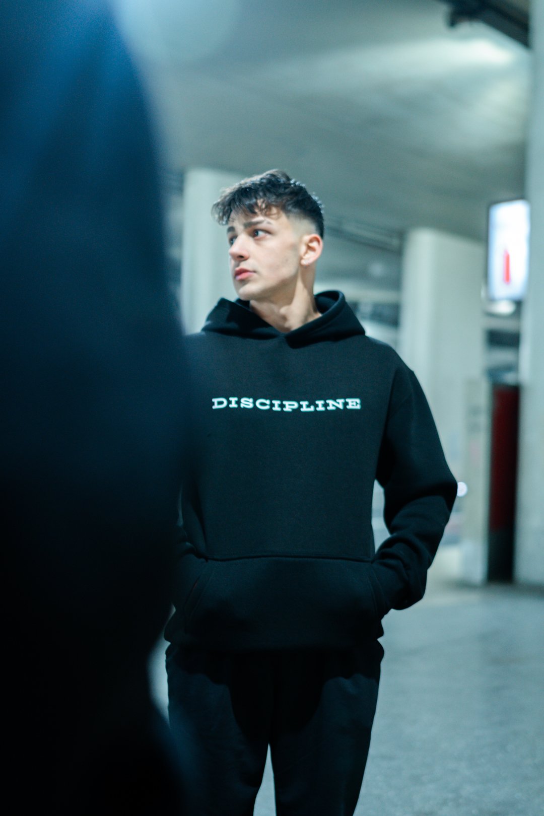 "DISCIPLINE" Oversize Hoodie