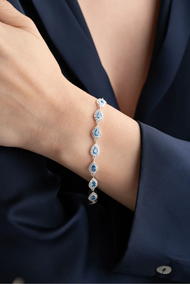 Gümüş Su Yolu Damla Aqua Taşlı Bileklik