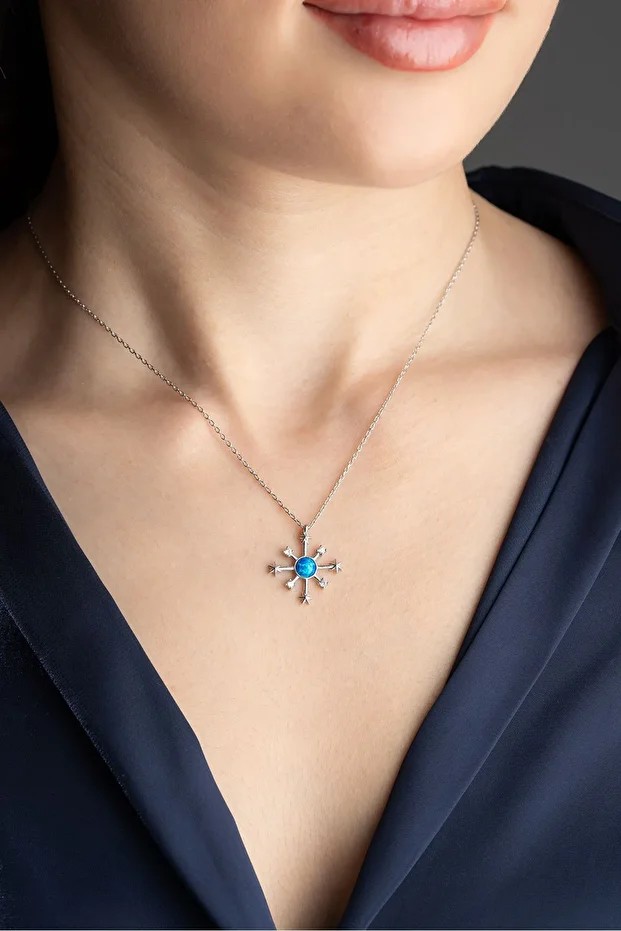Gümüş Opal Taşlı Kutup Yıldızı Kolye