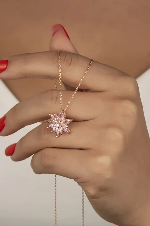 Gümüş 4 Katman Pembe Lotus Çiçeği Kolye
