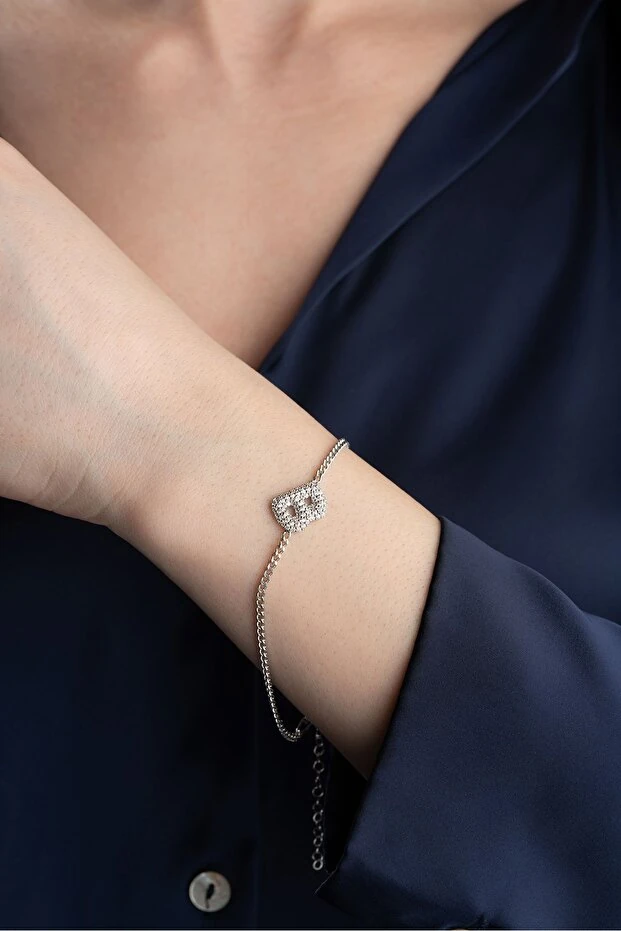 Gümüş Zirkon Taşlı Harf Bileklik