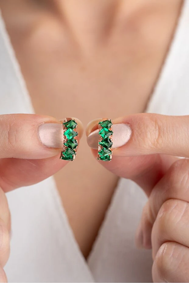 Gümüş Zümrüt Yeşili Baget Taşlı Halka Küpe