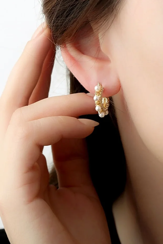 Gümüş Inci Taş Detaylı Küpe