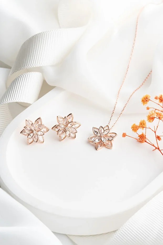 Lotus Çiçeği Gümüş Kolye Küpe Set