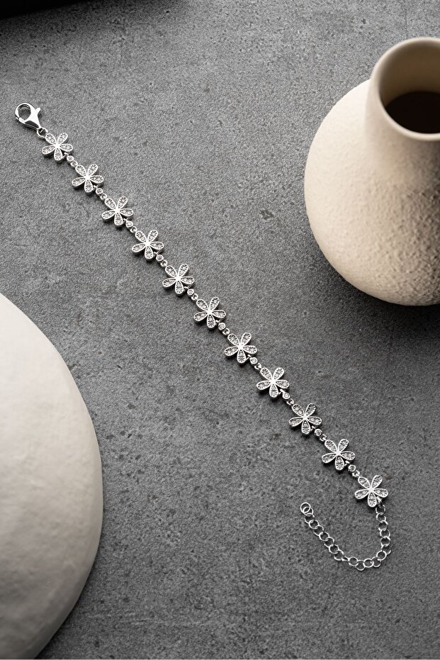 Gümüş Zirkon Taşlı Papatya Bileklik